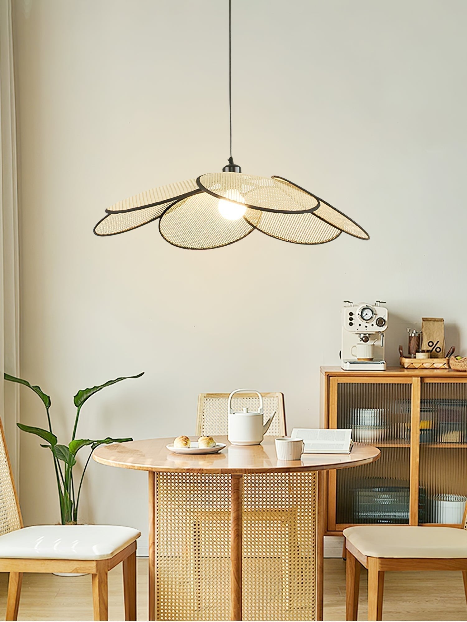 Vemarora Premium Pendelleuchte aus Rattangewebe-Letslighting