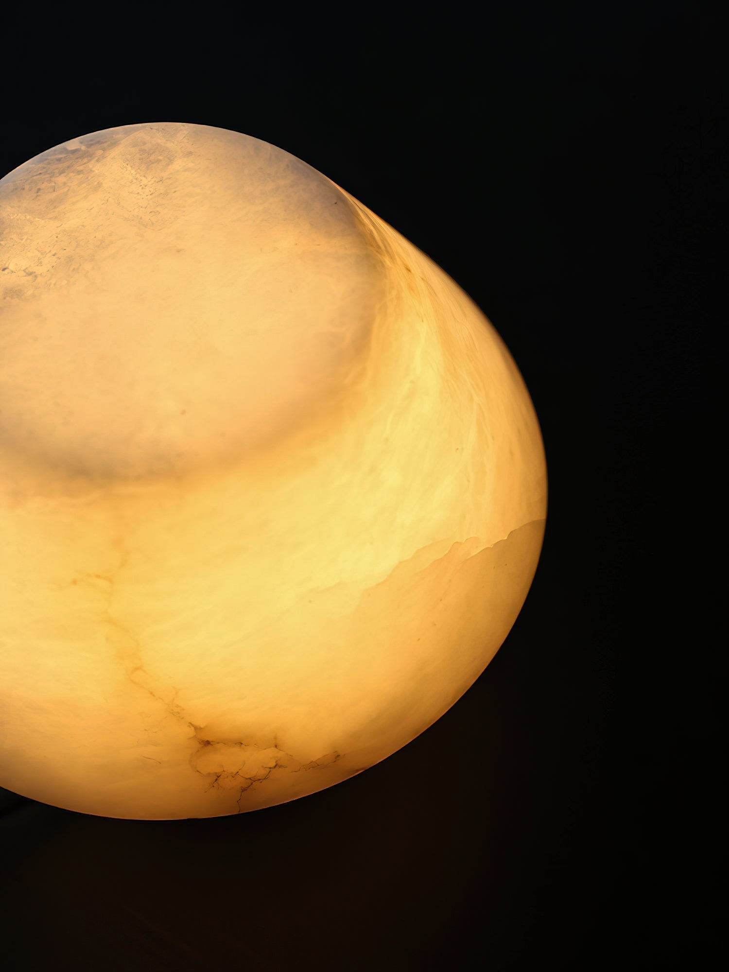 Petra Table Lamp - Letslighting