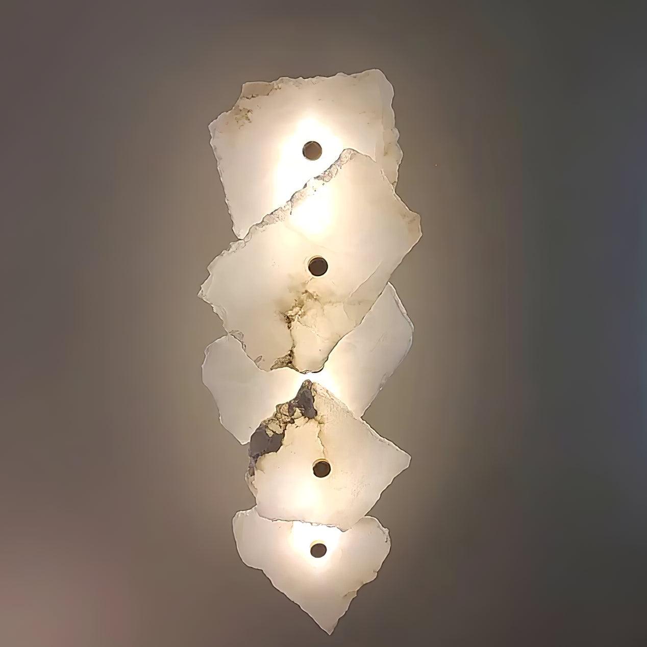 Cevra Alabaster-Blumen-Wandleuchte