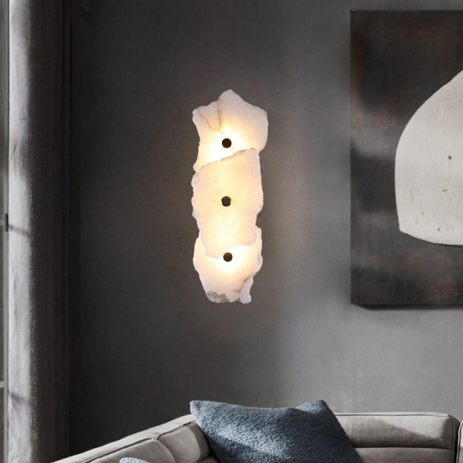 Cevra Alabaster-Blumen-Wandleuchte