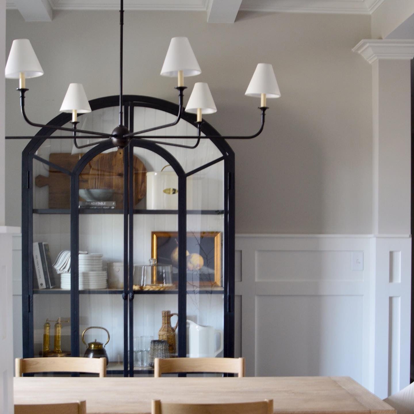 Arthaila Großer Vintage Industrieller Stoff-Kronleuchter-Letslighting