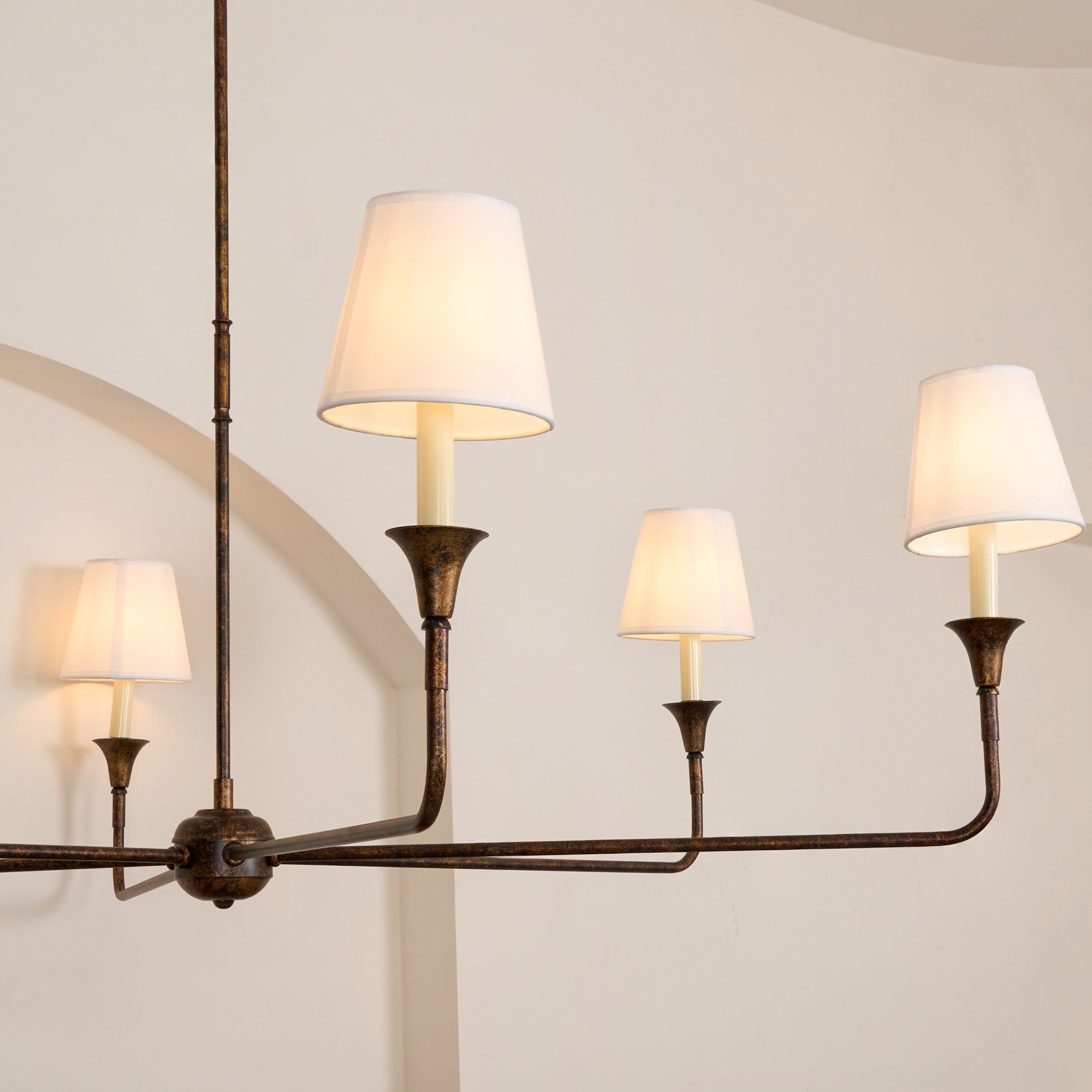 Lustra Pendelleuchte Schwarz Kerzenform Zulaufend-Letslighting
