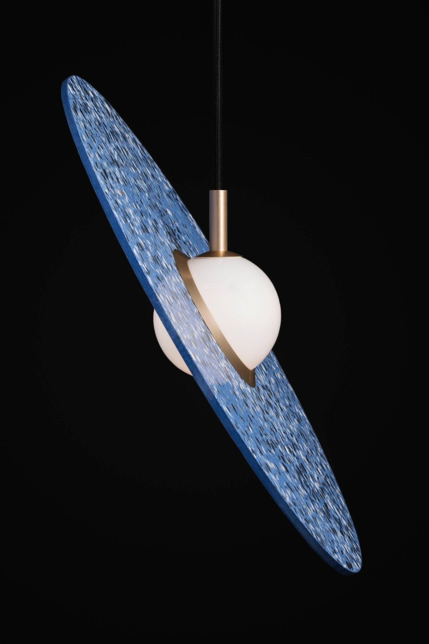 Planet Pendant Lamp - Blowlighting
