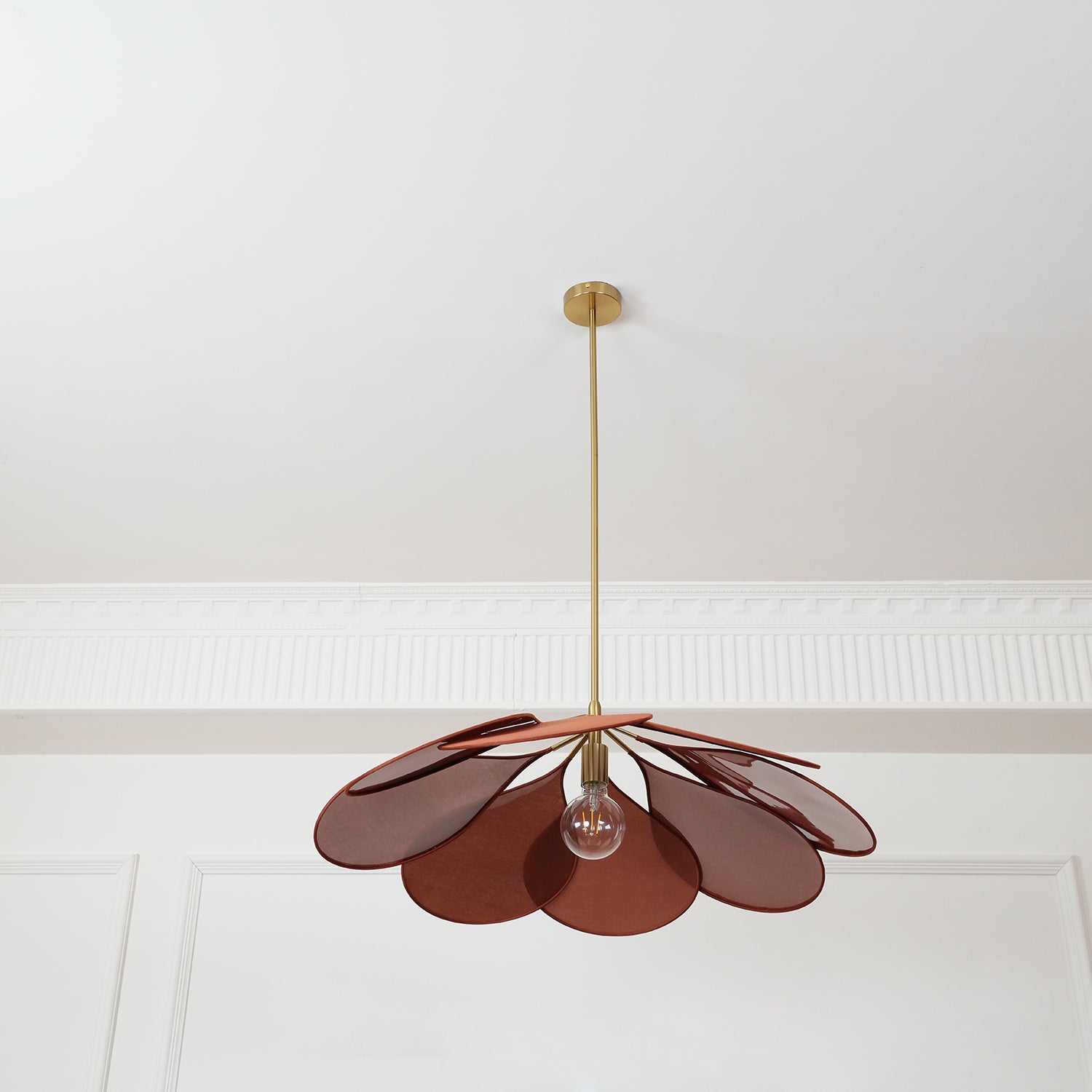 Precieuse Petals Pendant Lamp - Blowlighting