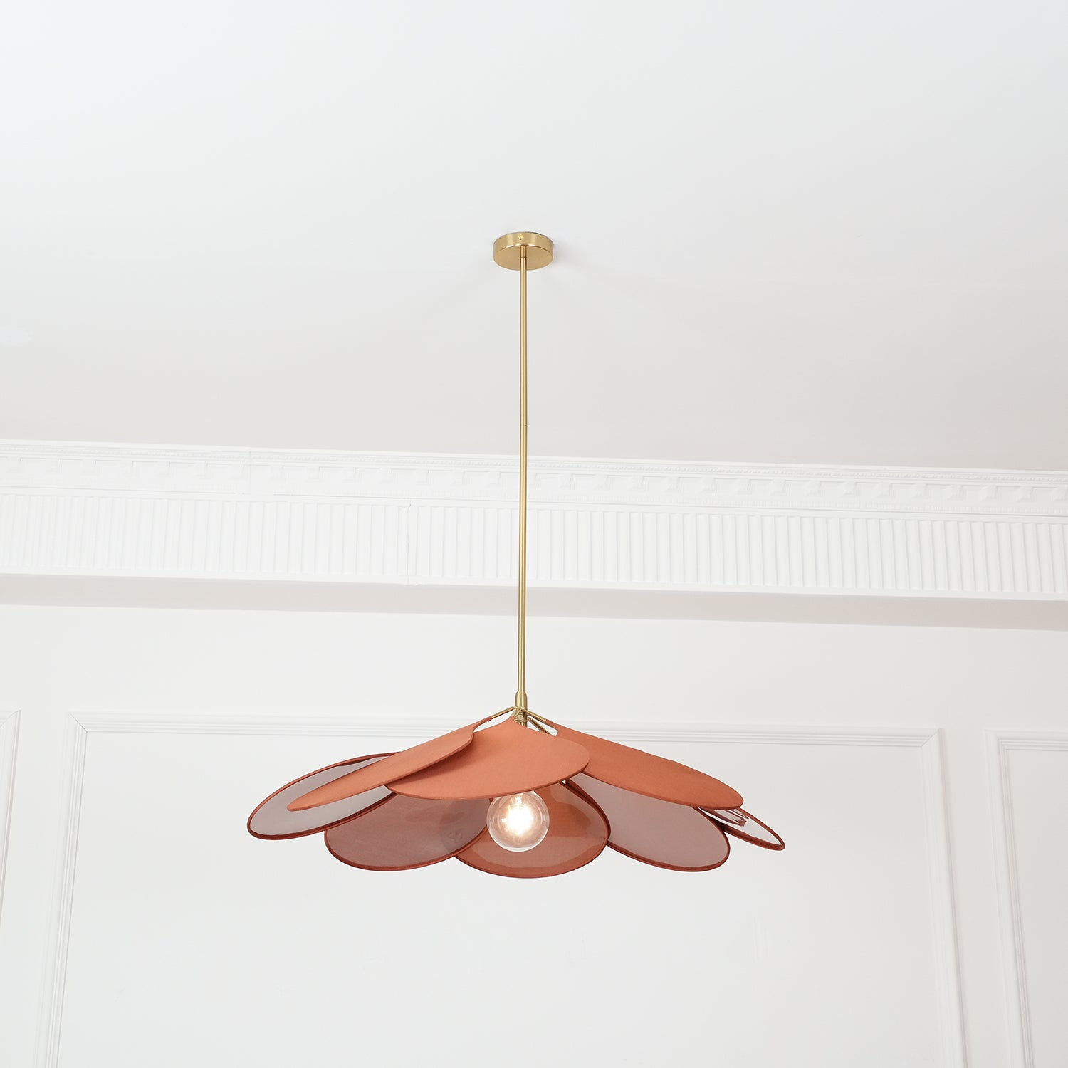 Precieuse Petals Pendant Lamp - Blowlighting
