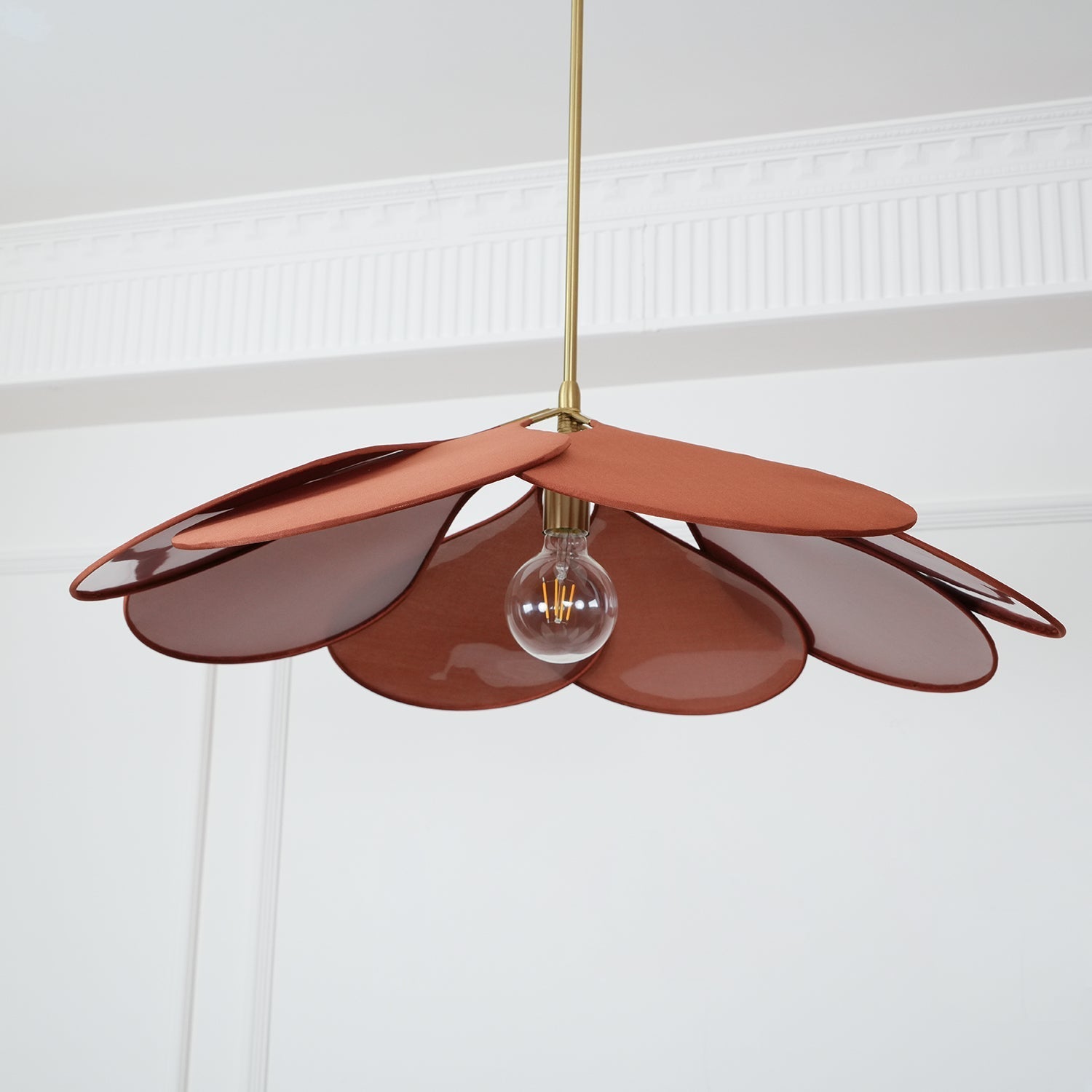 Precieuse Petals Pendant Lamp - Blowlighting