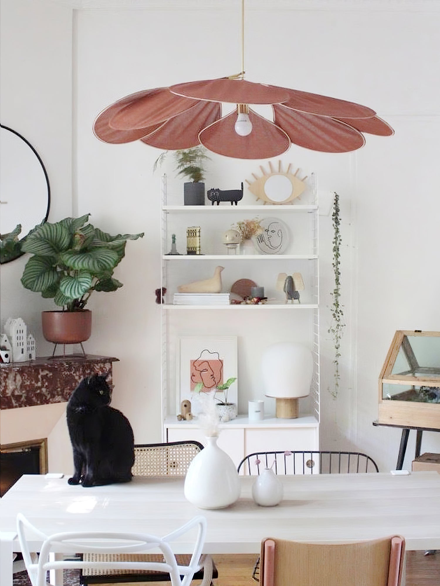 Precieuse Petals Pendant Lamp - Blowlighting