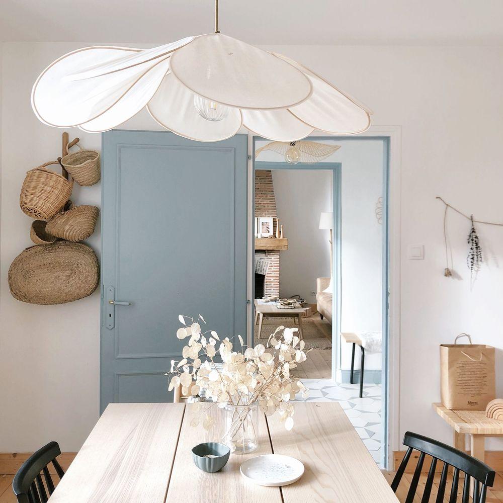Precieuse Petals Pendant Lamp - Blowlighting