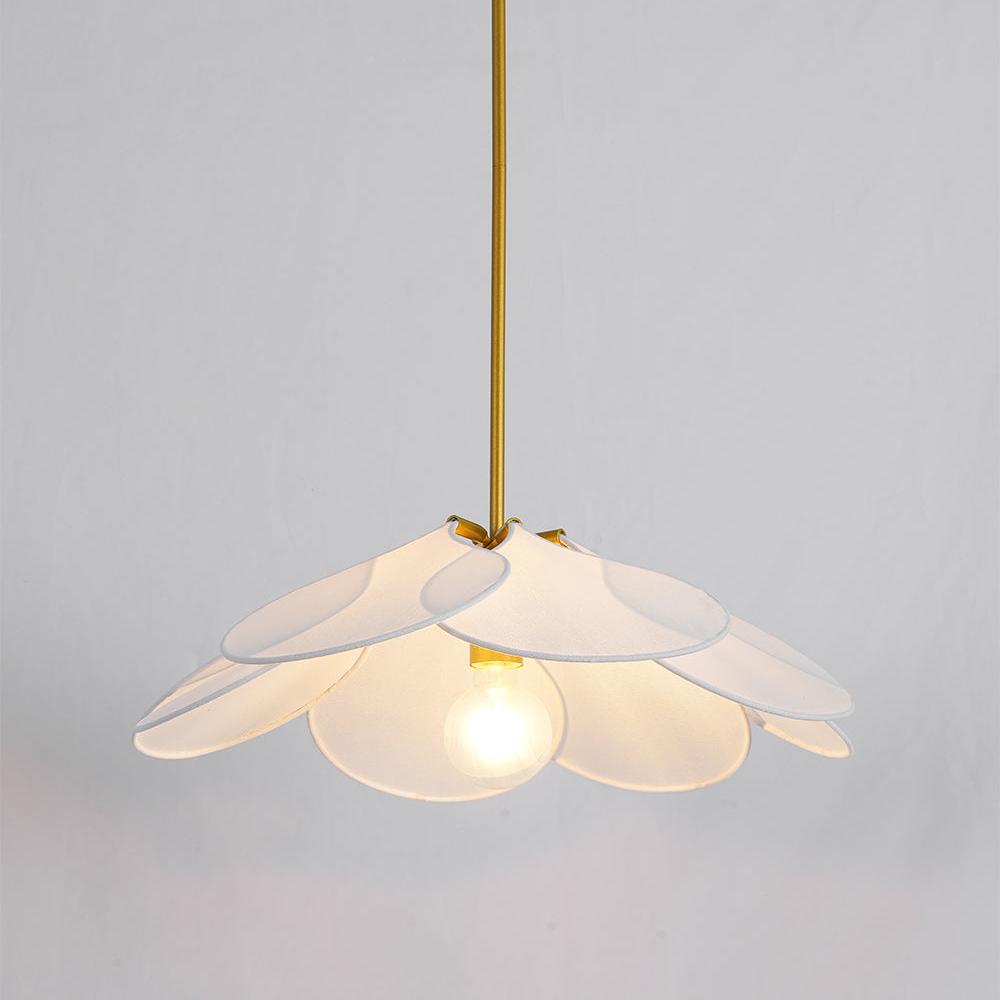 Precieuse Petals Pendant Lamp - Blowlighting