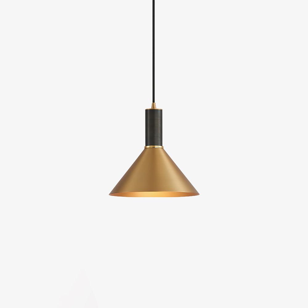 Orion Kegelförmige Pendelleuchte aus Messing-Letslighting