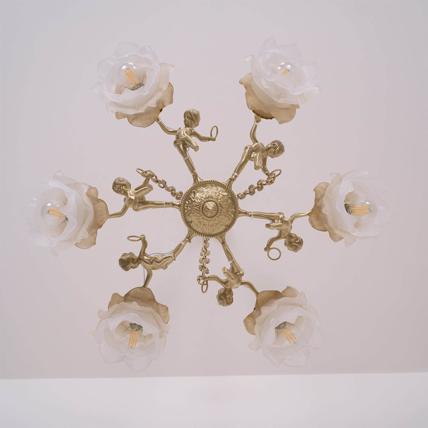 Lustra Kronleuchter Messing Aufhängung Blume Vintage-Letslighting