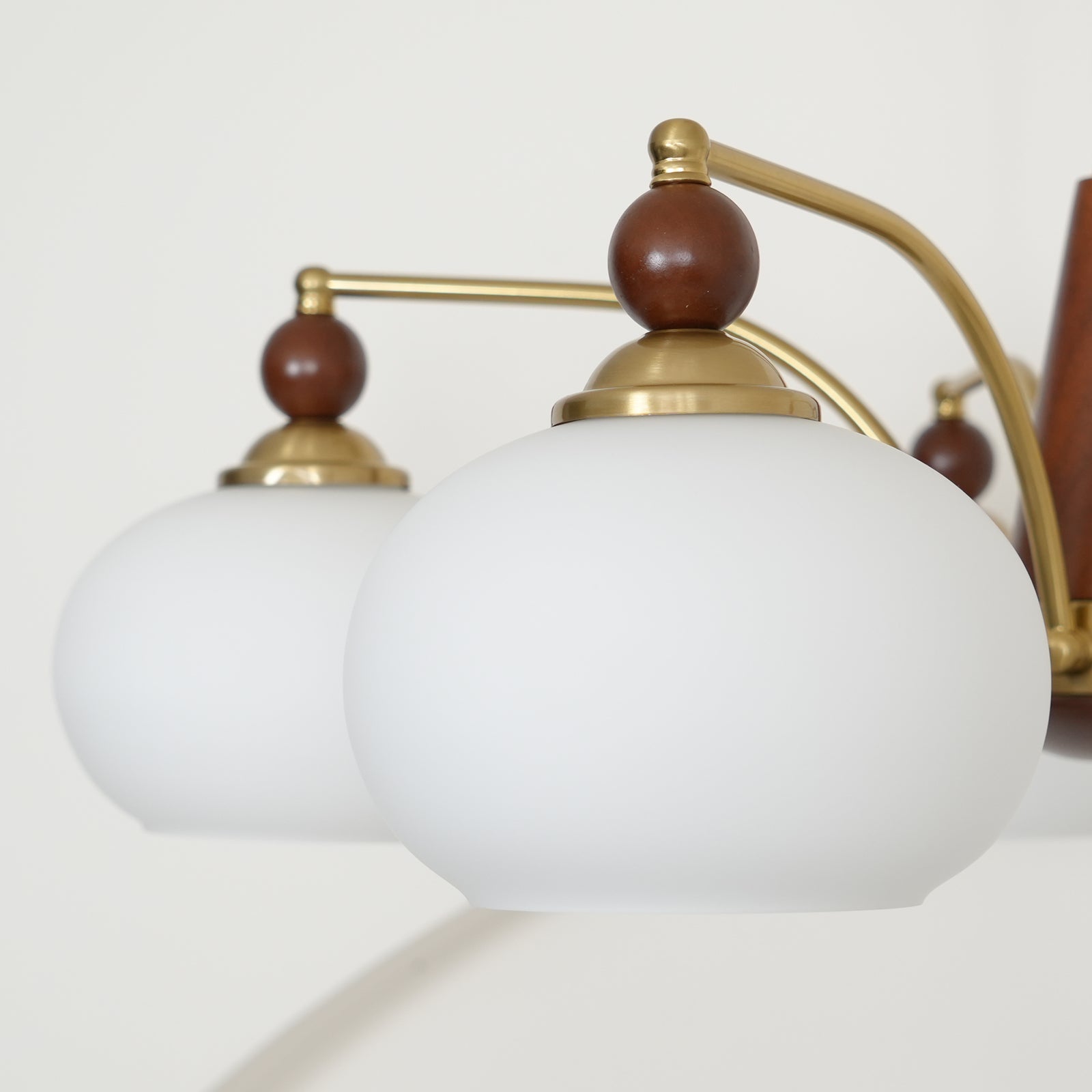 Lustra Retro Pendelleuchte Gelbes Glas Messing-Letslighting