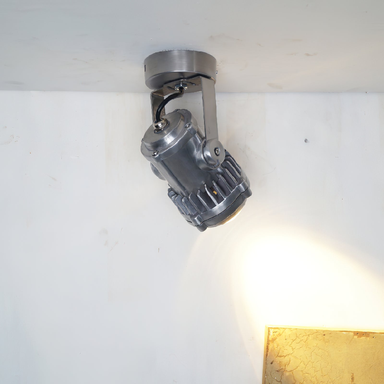 Ivinan Industrielle Deckenlampe aus Glas-Letslighting