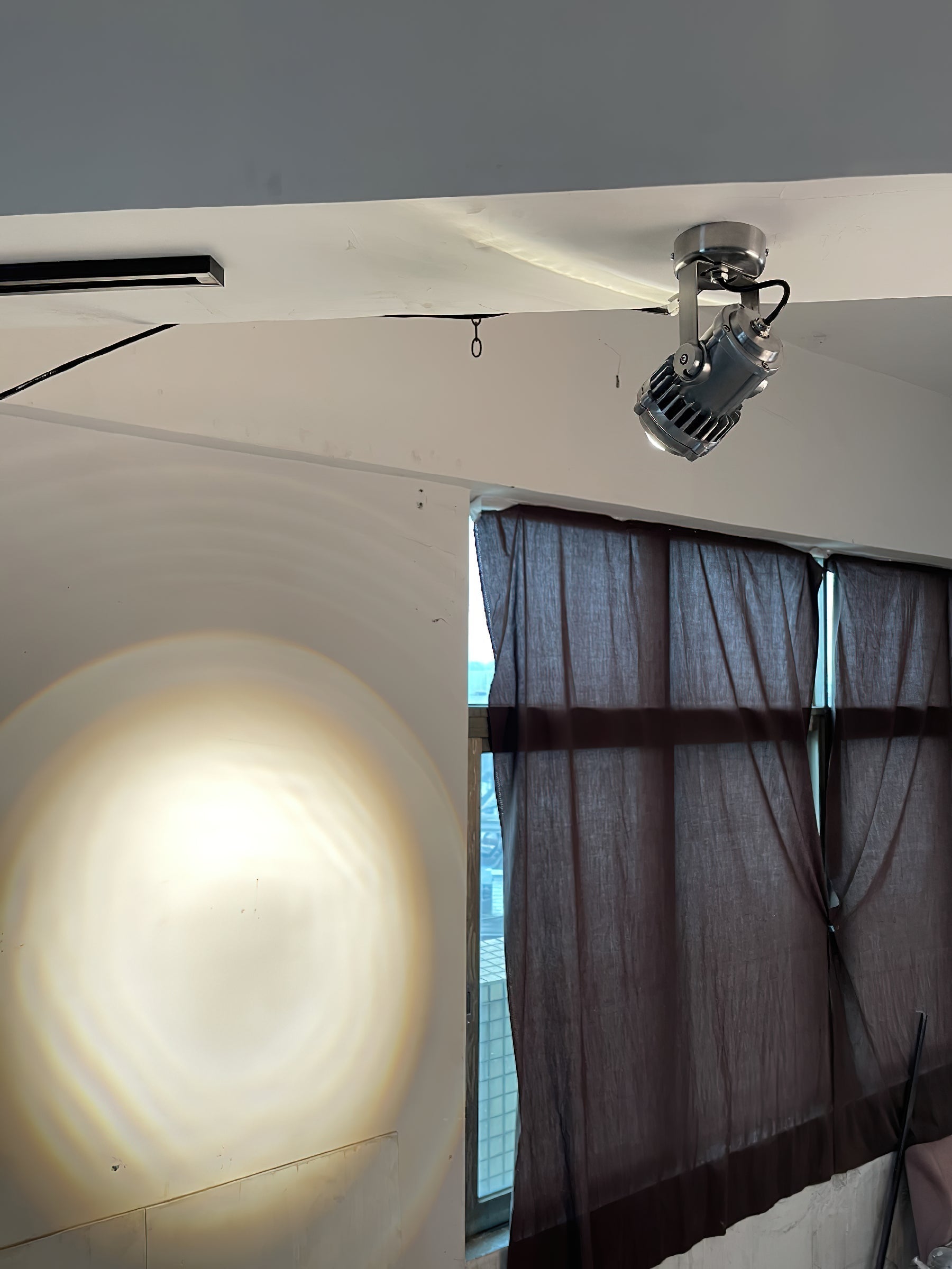 Ivinan Industrielle Deckenlampe aus Glas-Letslighting