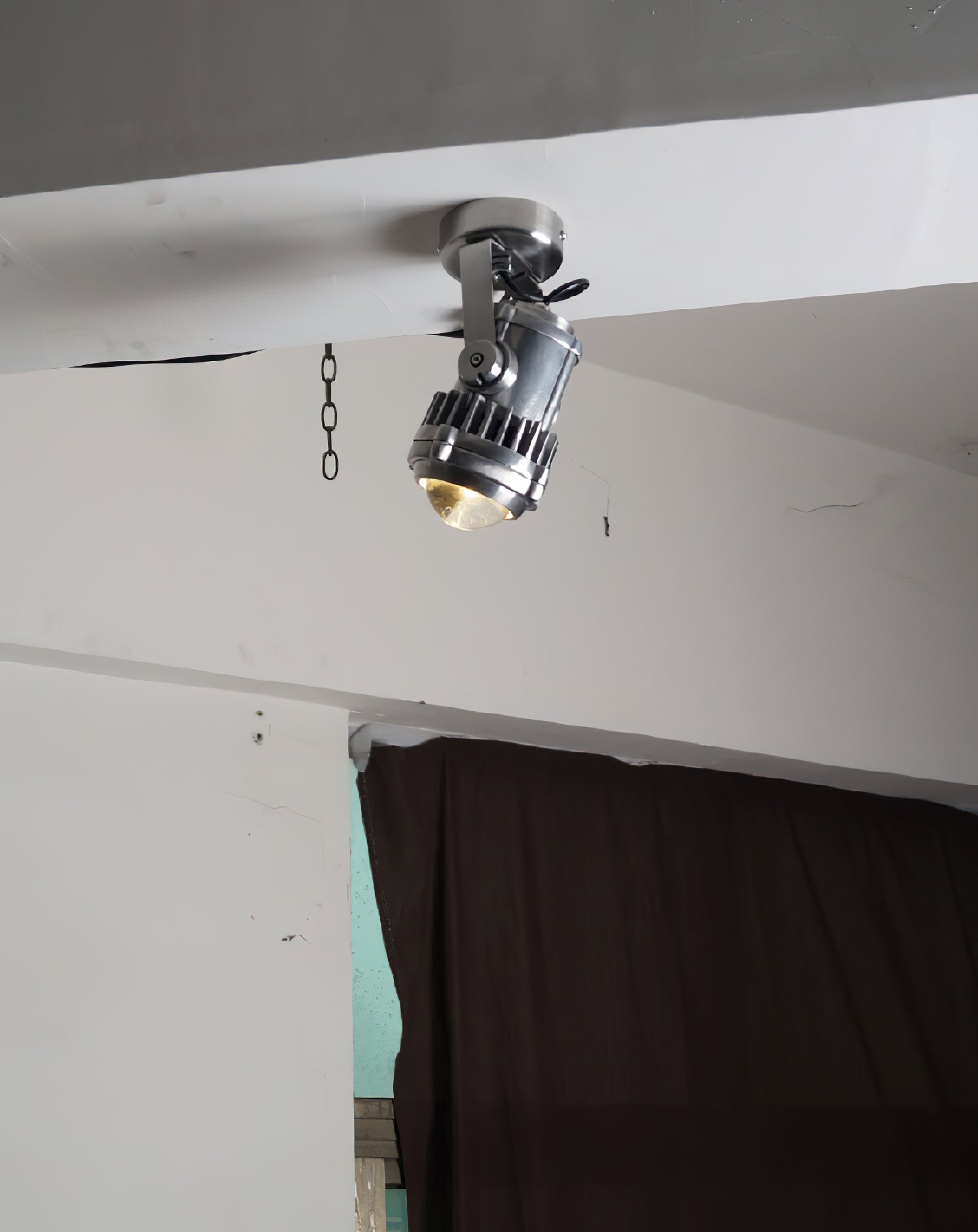 Ivinan Industrielle Deckenlampe aus Glas-Letslighting