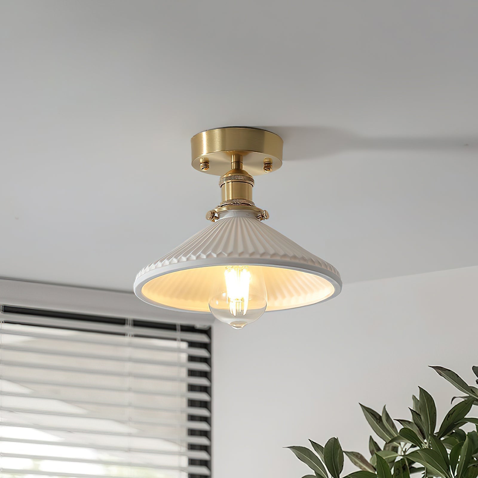 Belmont Vintage Messing & Keramik Deckenleuchte-Letslighting