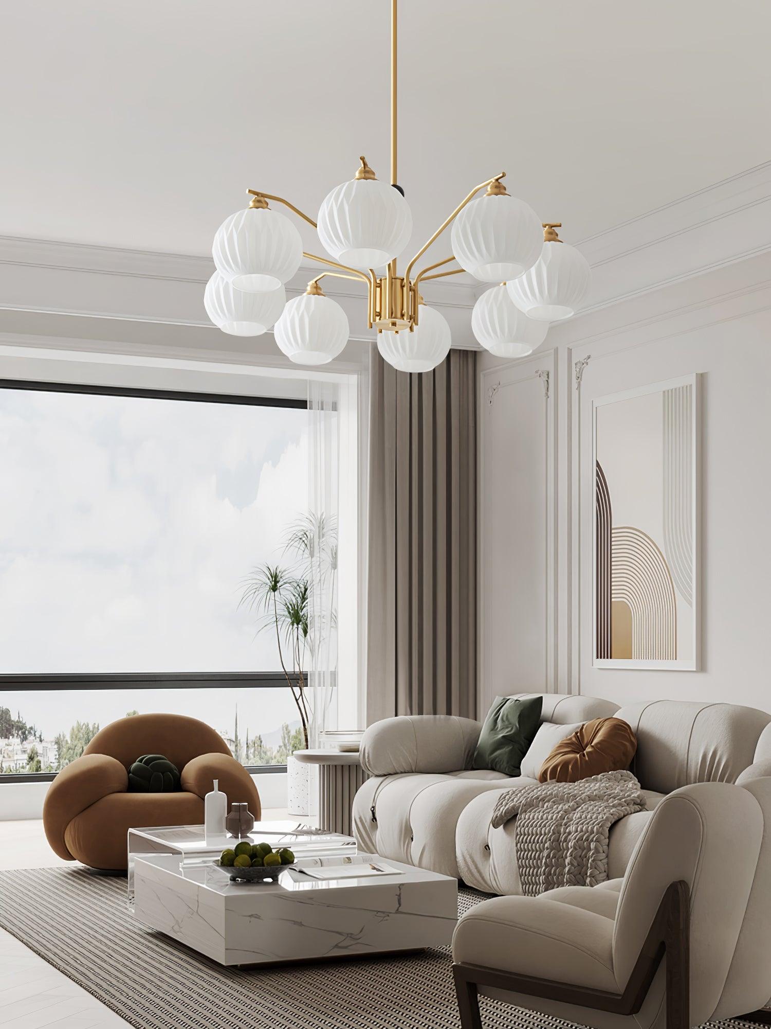 Nytheos Luxuriöser Kronleuchter aus Messing-Letslighting