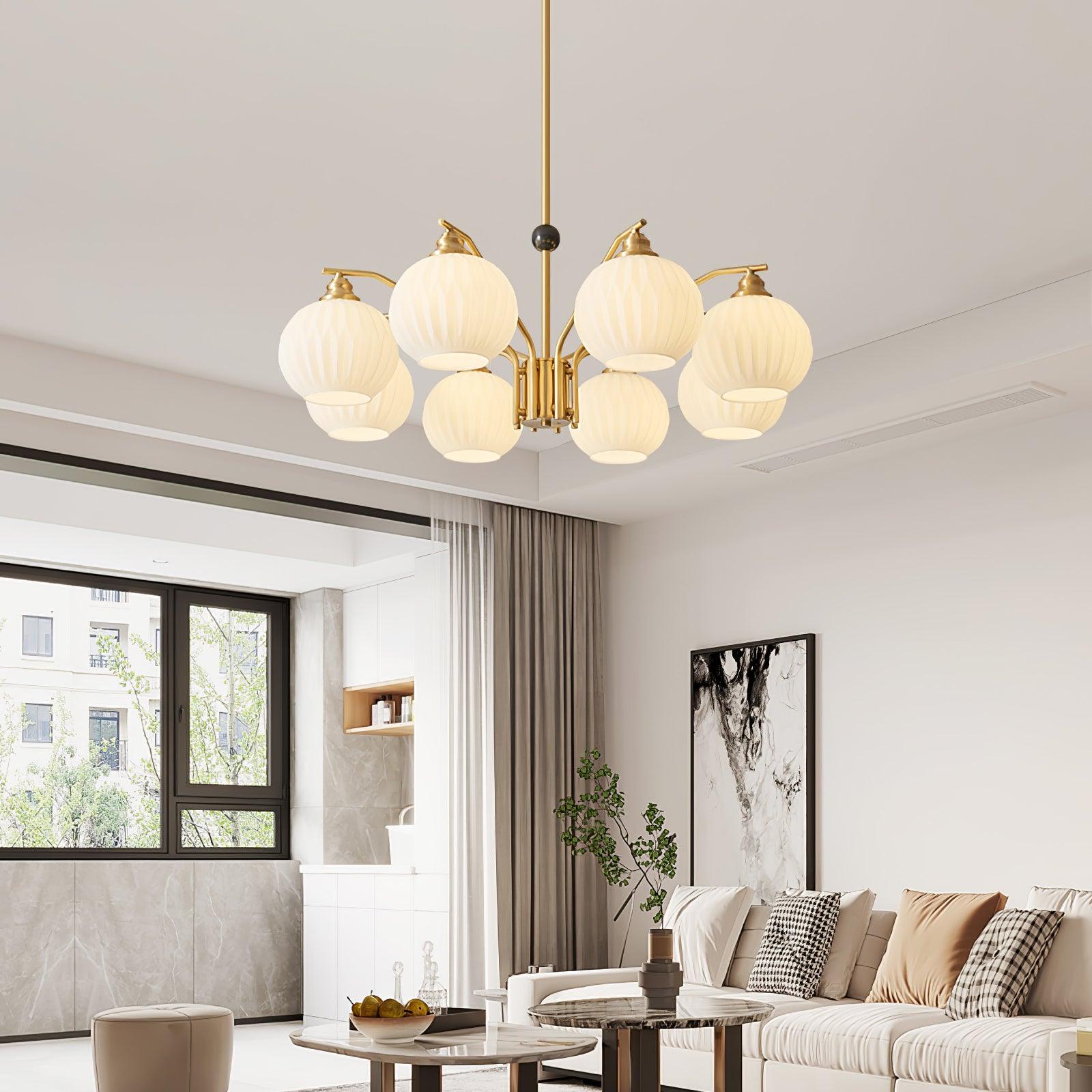 Nytheos Luxuriöser Kronleuchter aus Messing-Letslighting