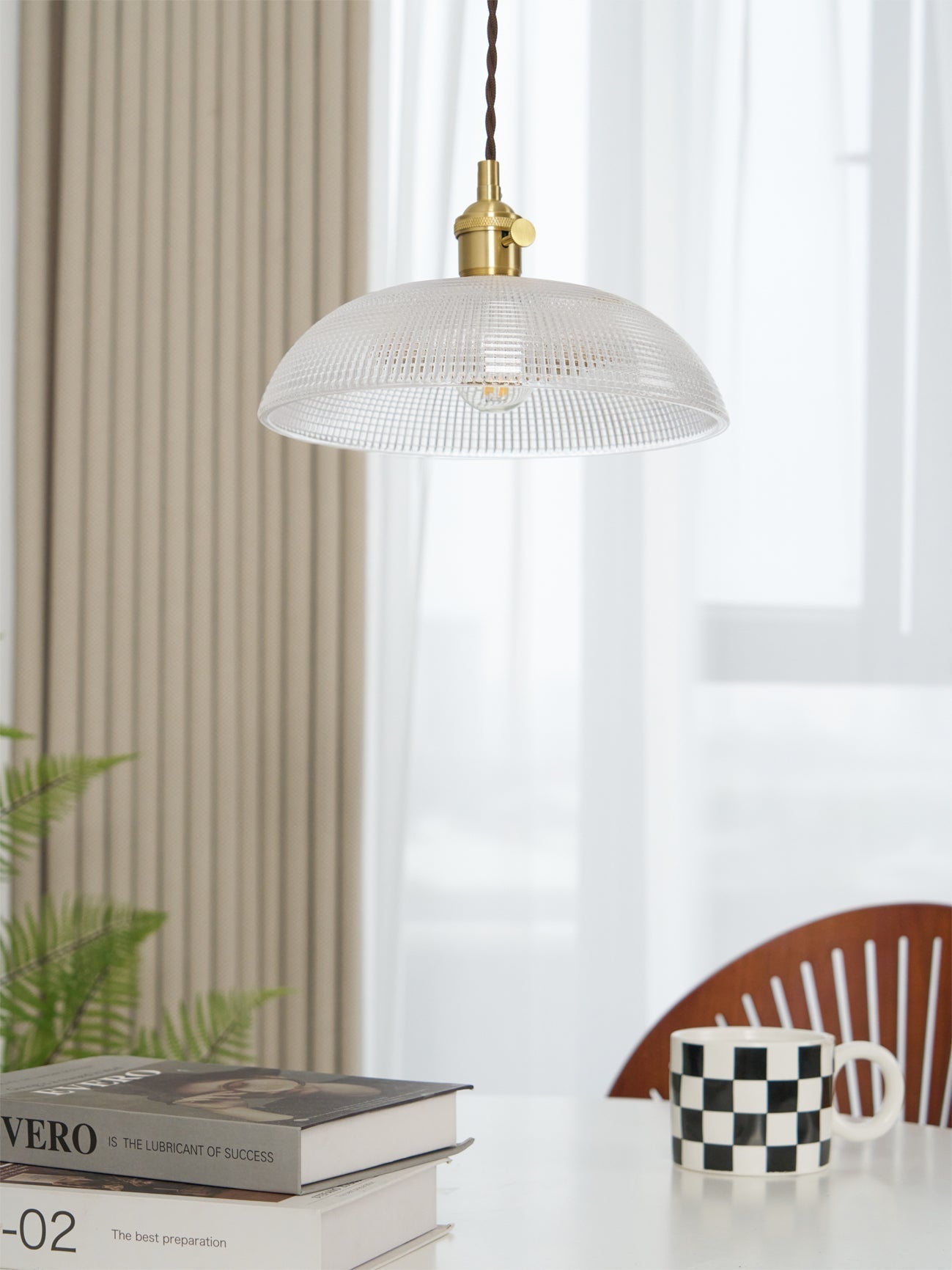Ribbed Spiral Pendant Light - Blowlighting