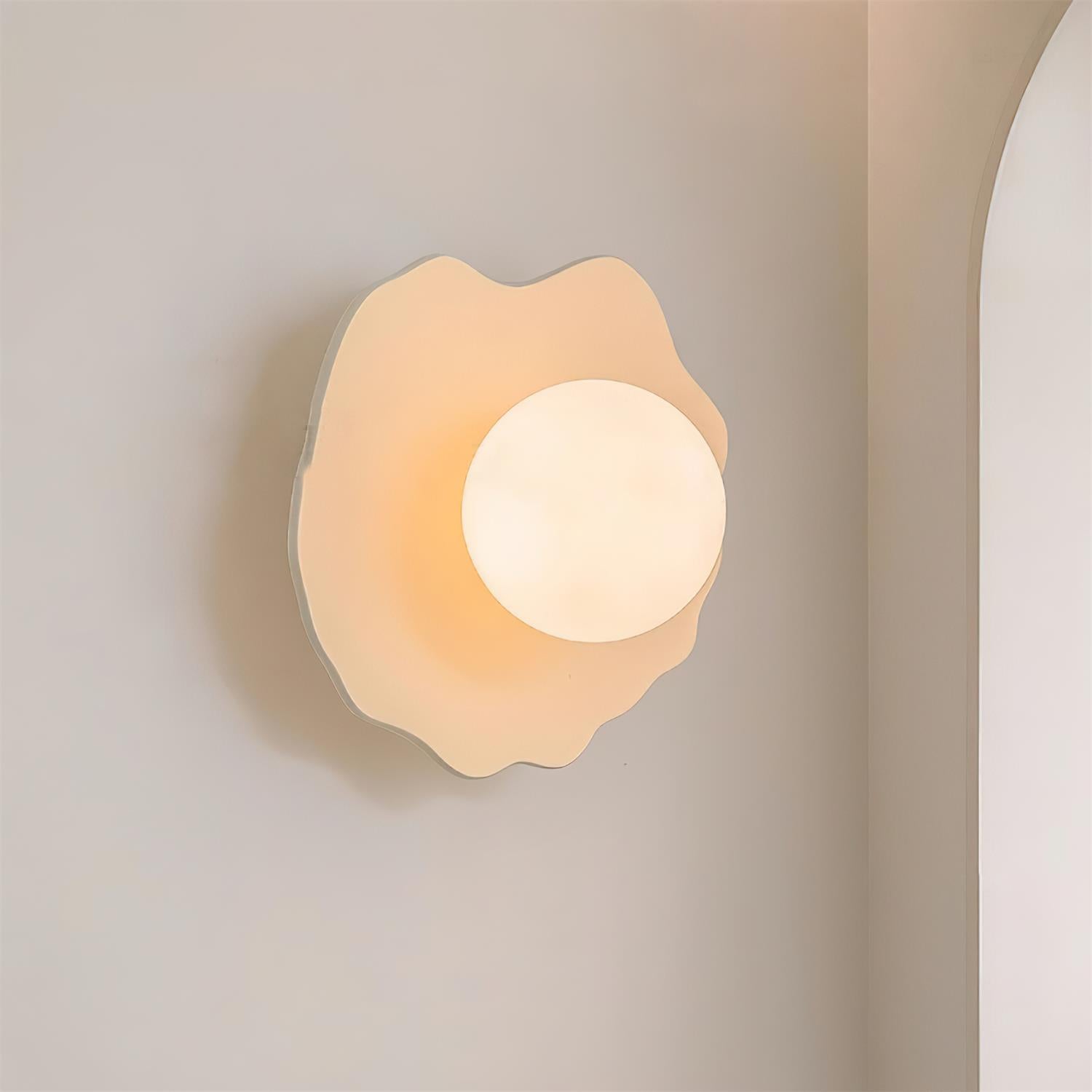 Jojo Moderne Wandleuchte aus Kunstharz-Letslighting