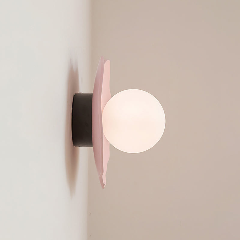Jojo Moderne Wandleuchte aus Kunstharz-Letslighting