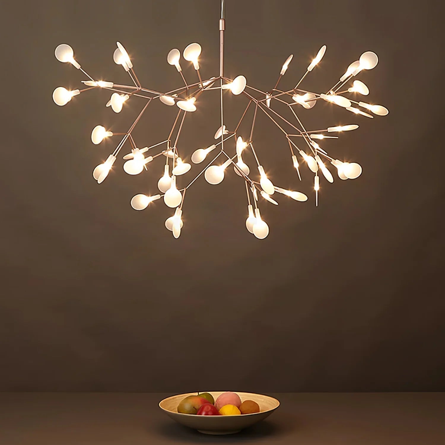 Lior Einzigartiger Sputnik-Kronleuchter im Art-Déco-Stil mit Glühwürmchen-Optik