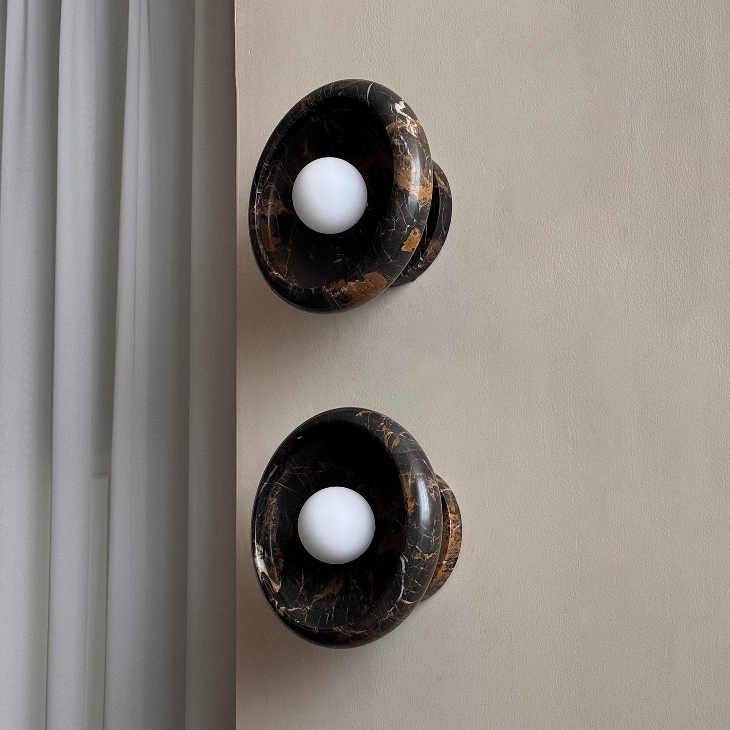 Onvix Wandleuchte aus Natur-Onyx-Letslighting