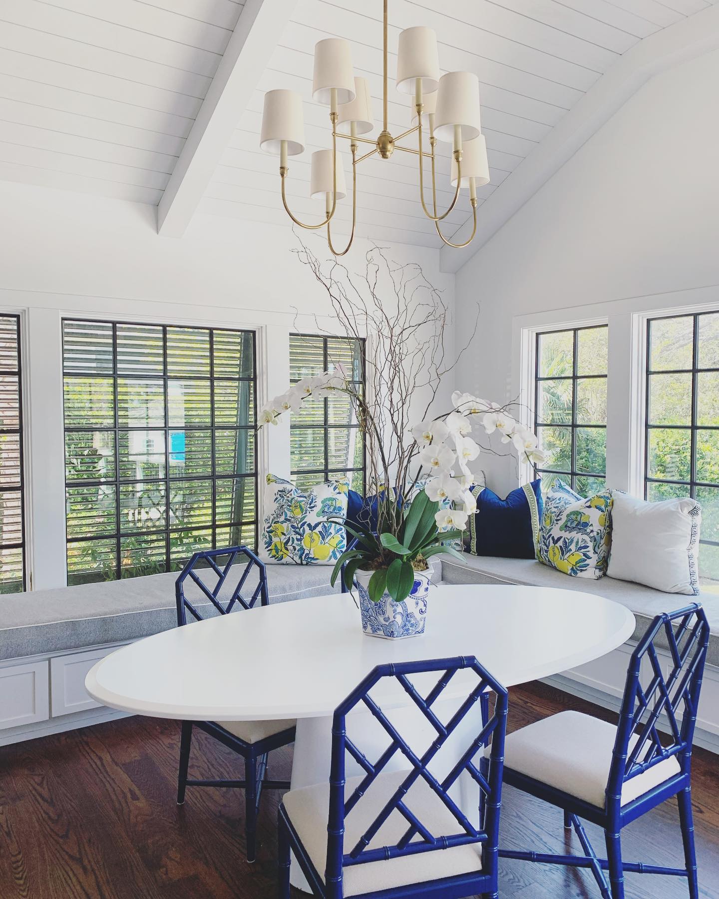 Vendome Chandelier - Blowlighting