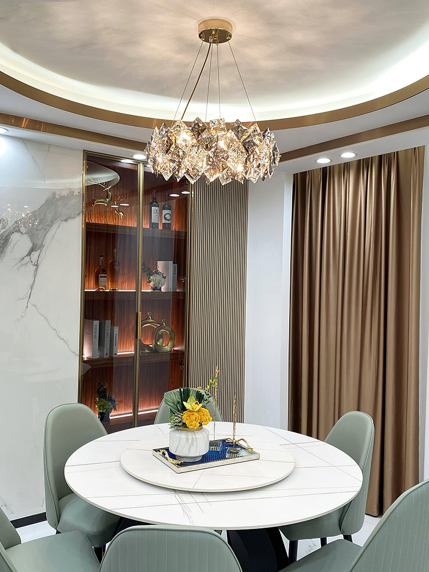Lustra Kronleuchter Schuppen Kristall Rund mit Gold LED-Letslighting