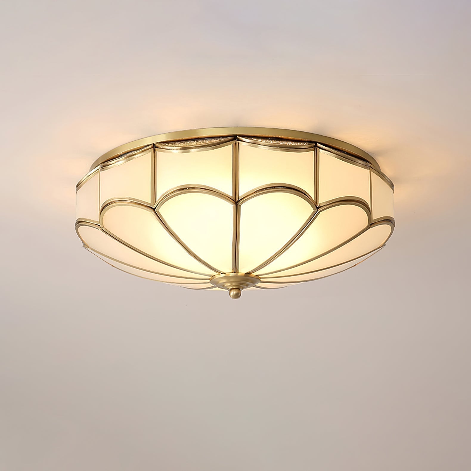 Evmarara Elegance Deckenleuchte aus Messing und Glas-Letslighting