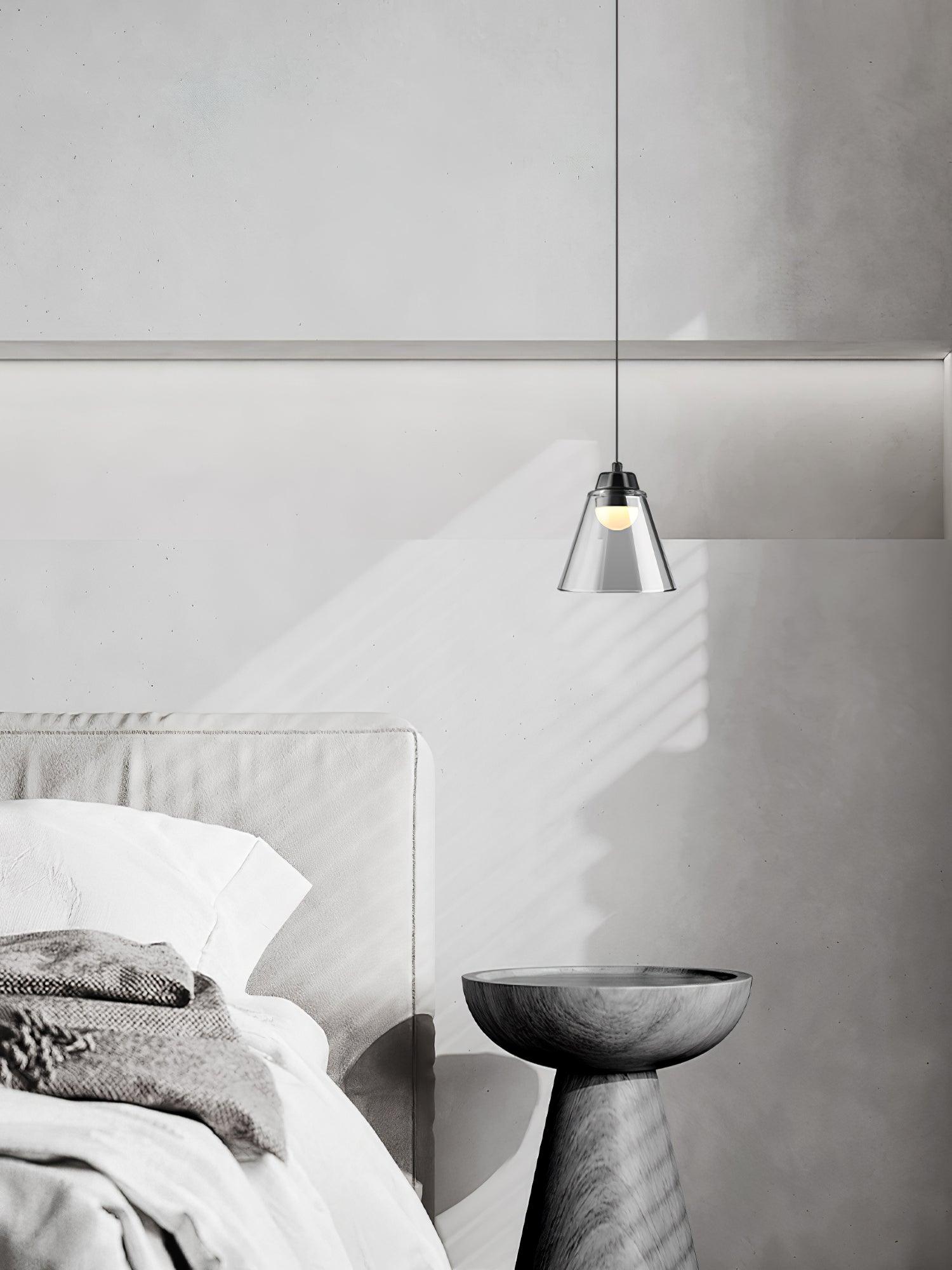 Connor Moderne Pendelleuchte aus Glas-Letslighting