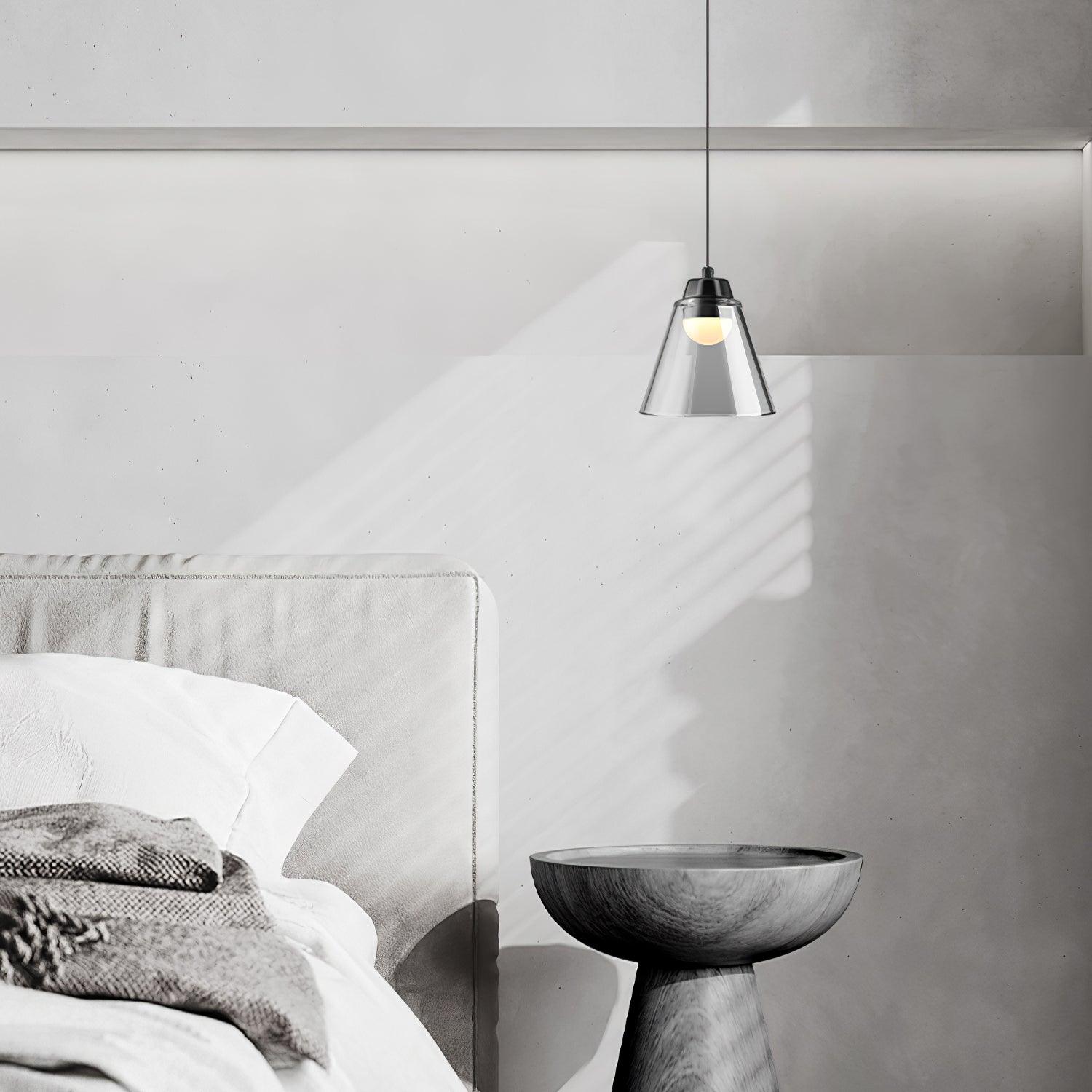 Connor Moderne Pendelleuchte aus Glas-Letslighting