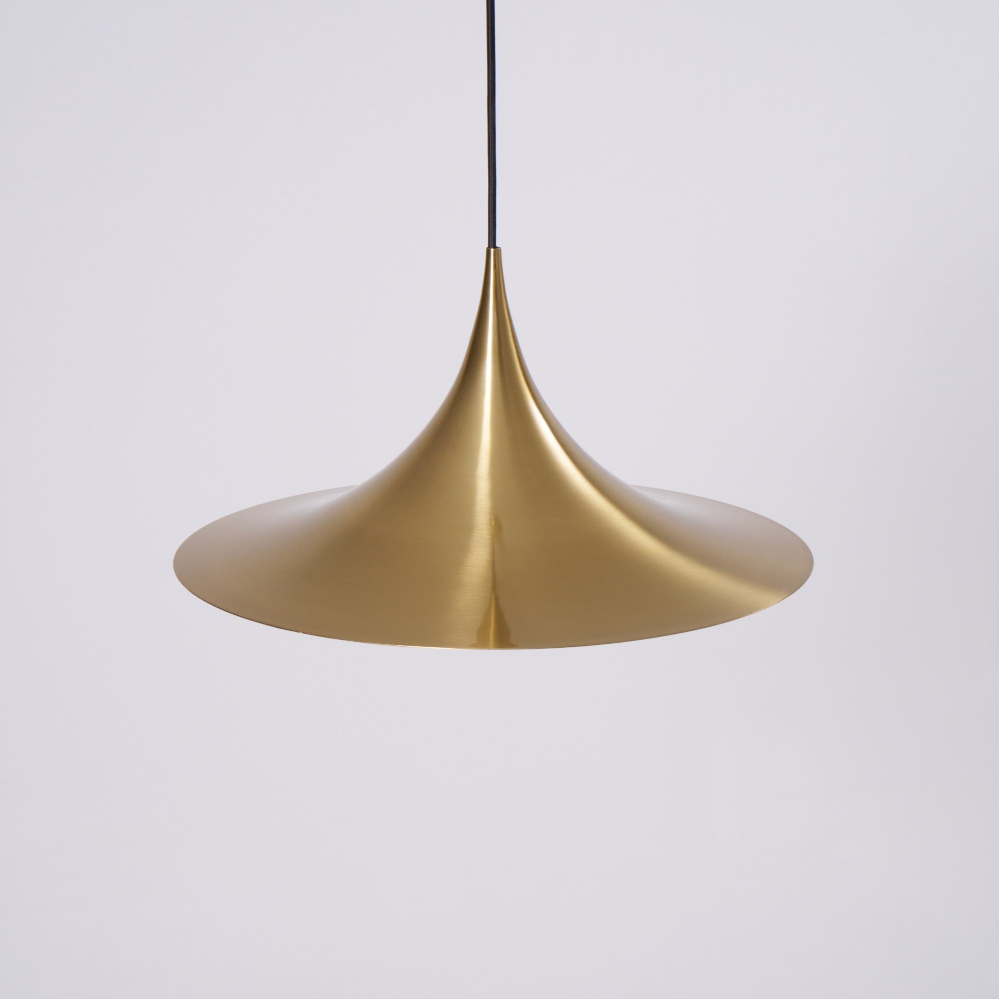Semi Pendant Light - Blowlighting