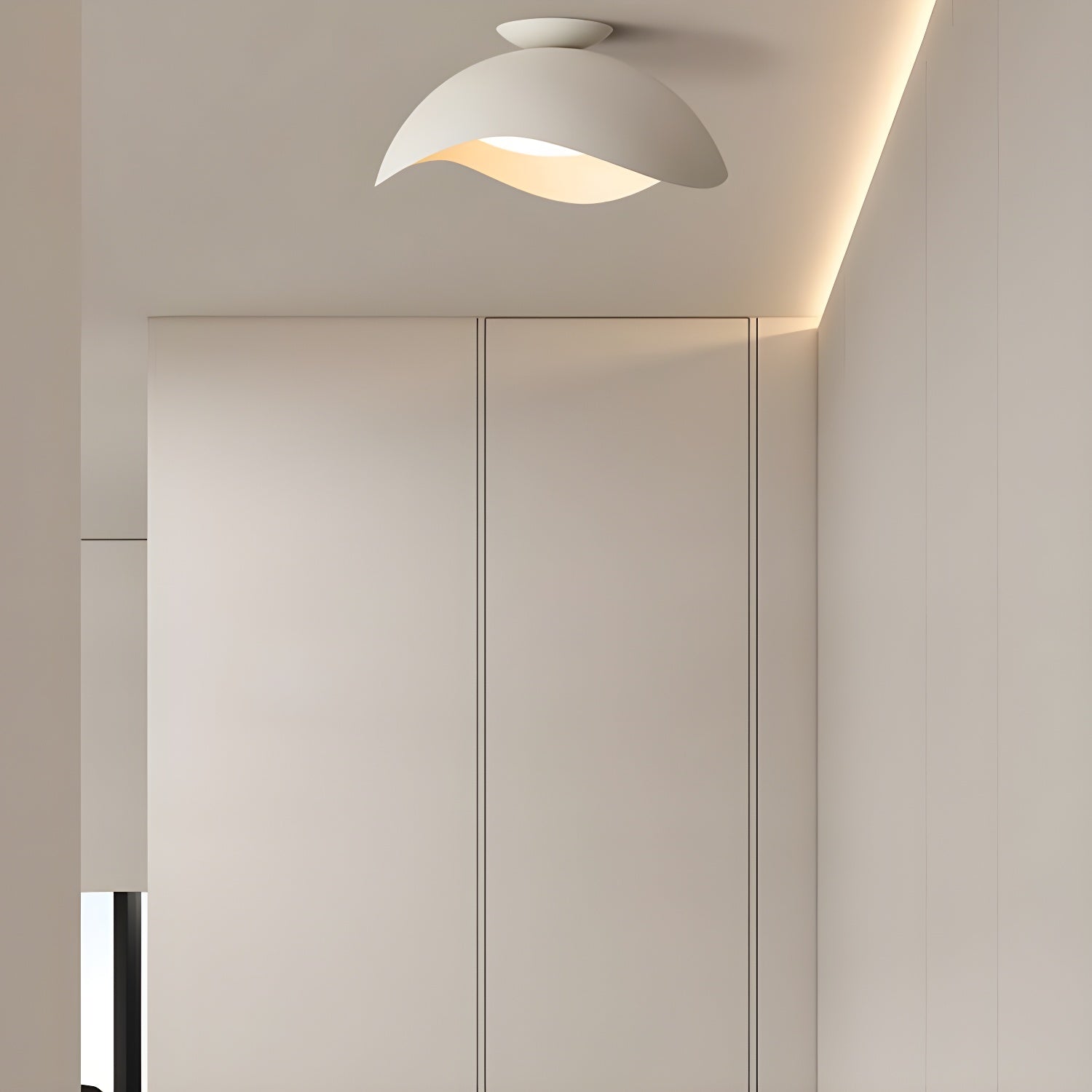 Serene Wave Ceiling Light - Blowlighting