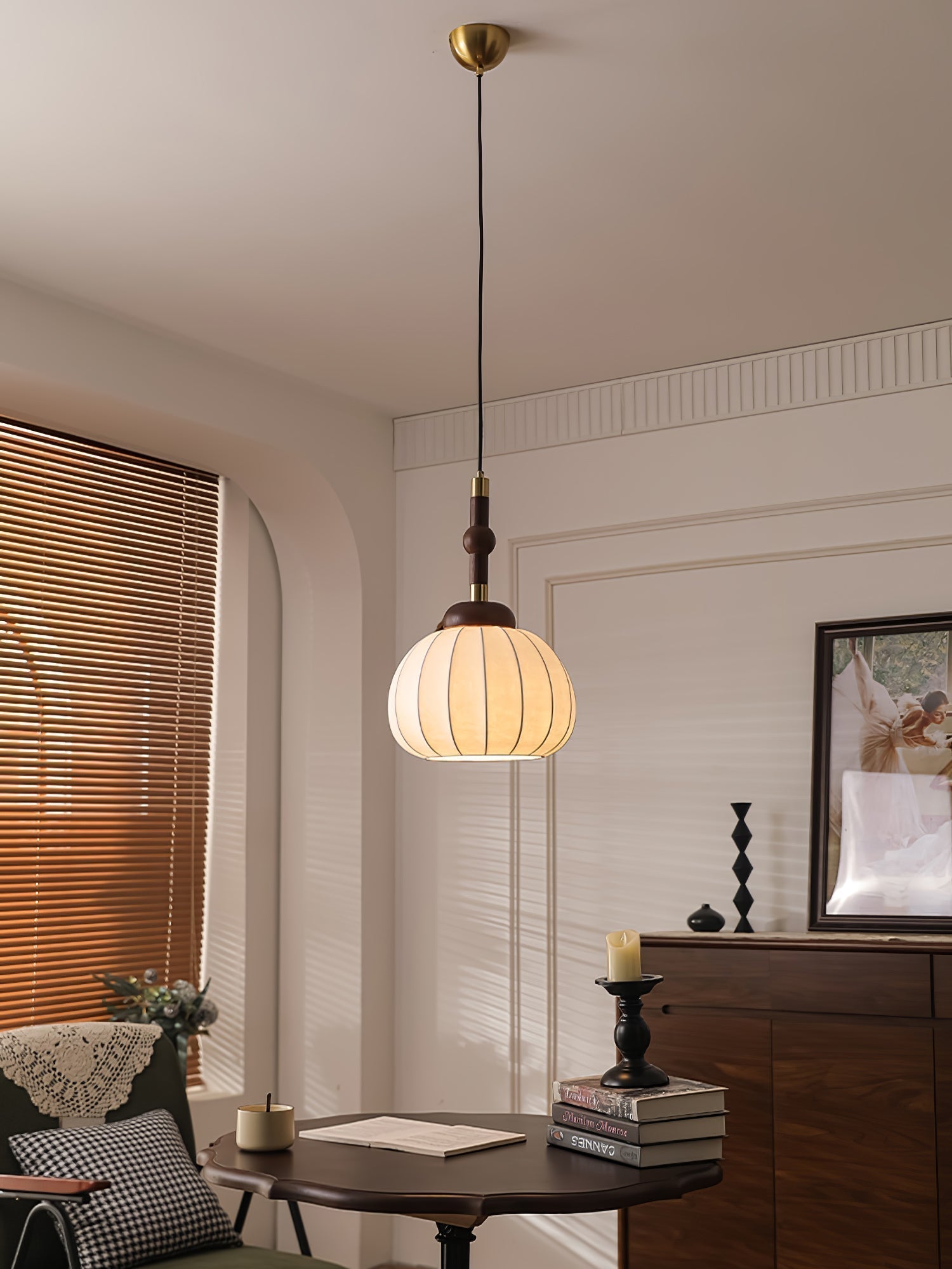Solari Skandinavische Pendelleuchte aus Seidenholz-Letslighting