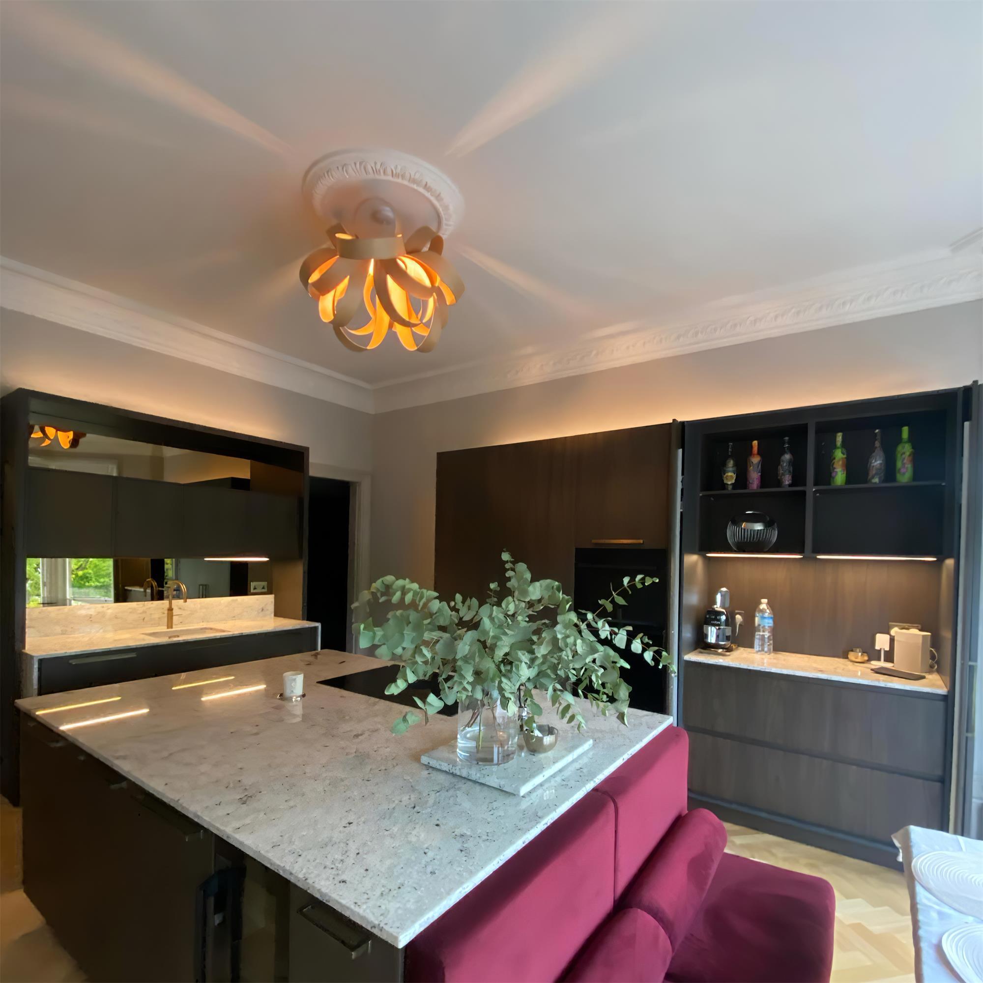 Veylo Wooden Ribbon Ceiling Lamp - Letslighting