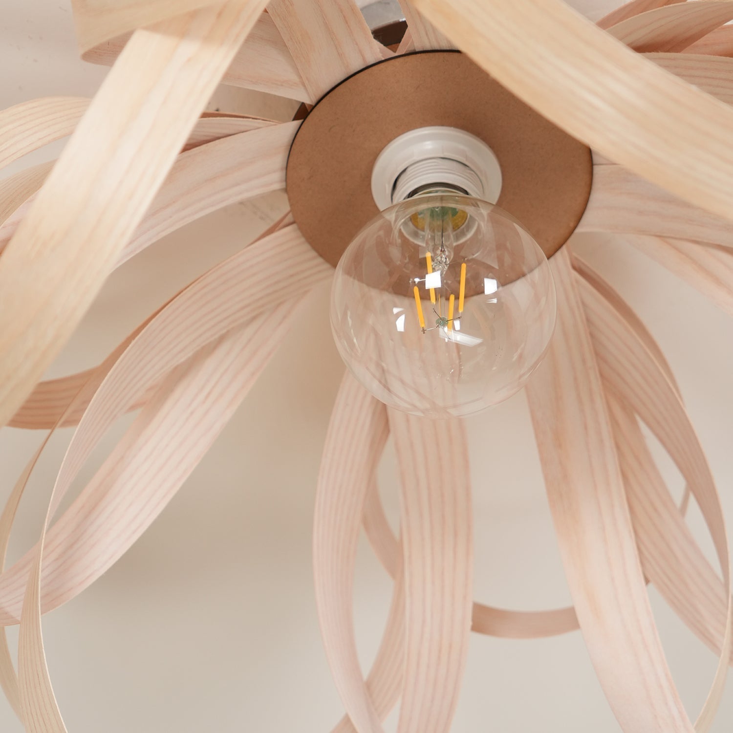 Veylo Wooden Ribbon Ceiling Lamp - Letslighting