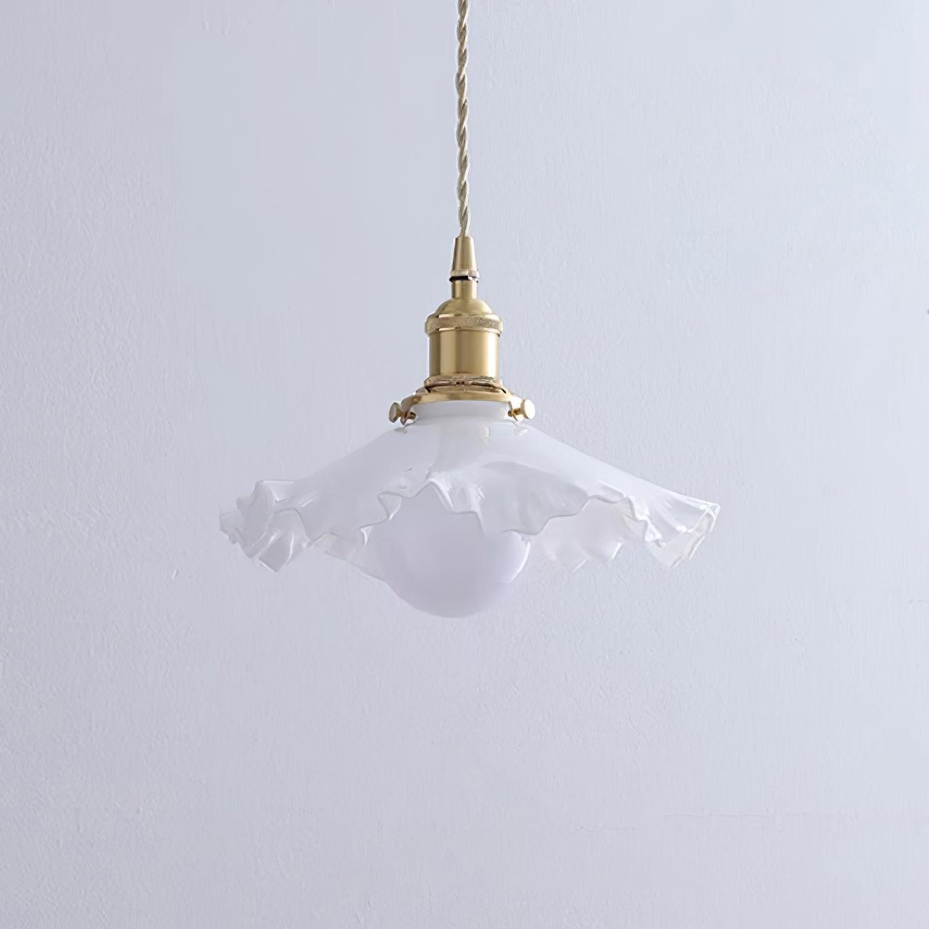 Pendelleuchte Glas Rüschen Schirm Messing Warmer-Letslighting