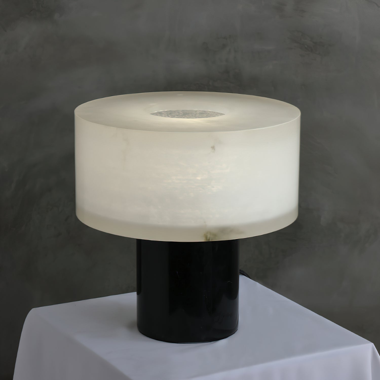 Small Solid Table Lamp - Letslighting