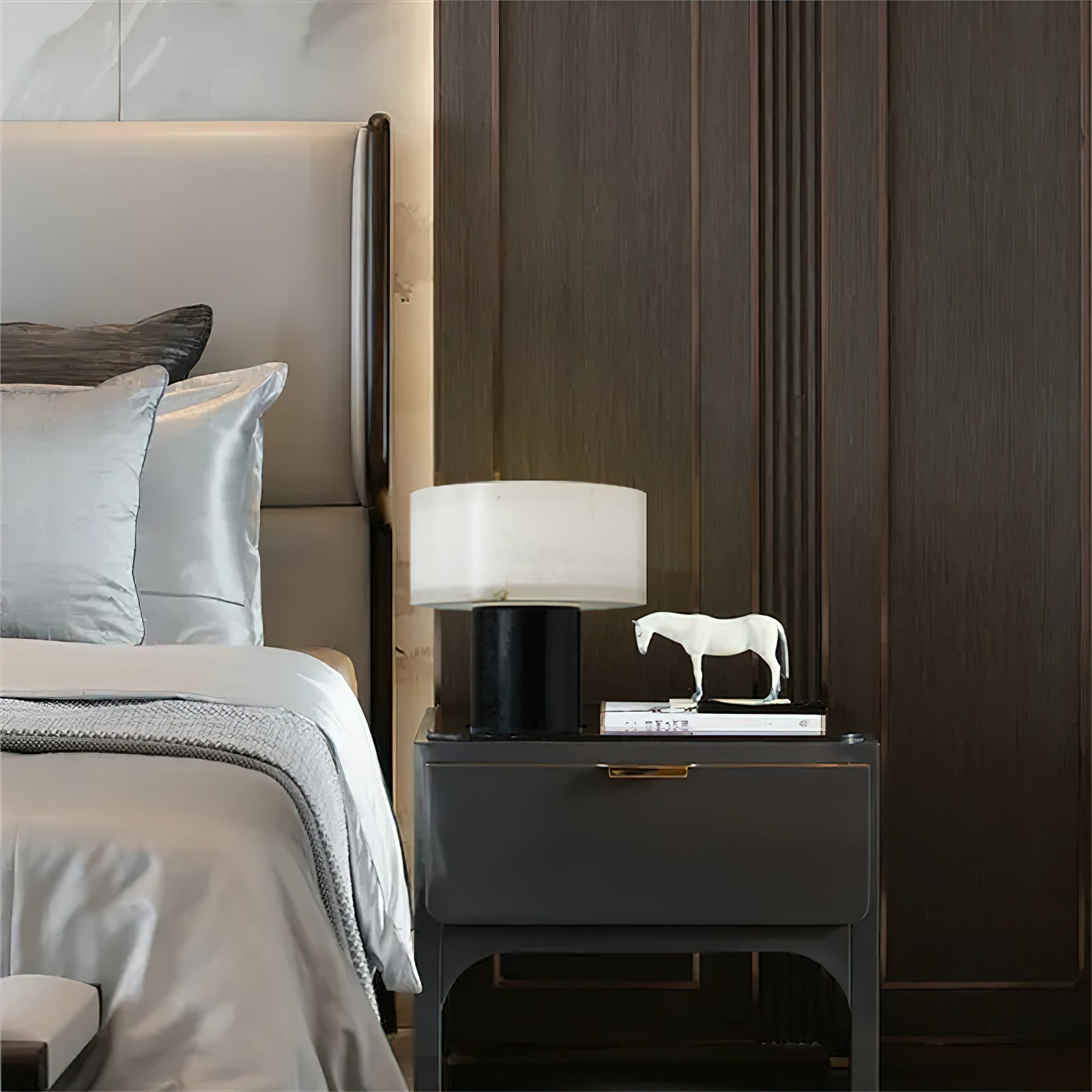 Small Solid Table Lamp - Letslighting