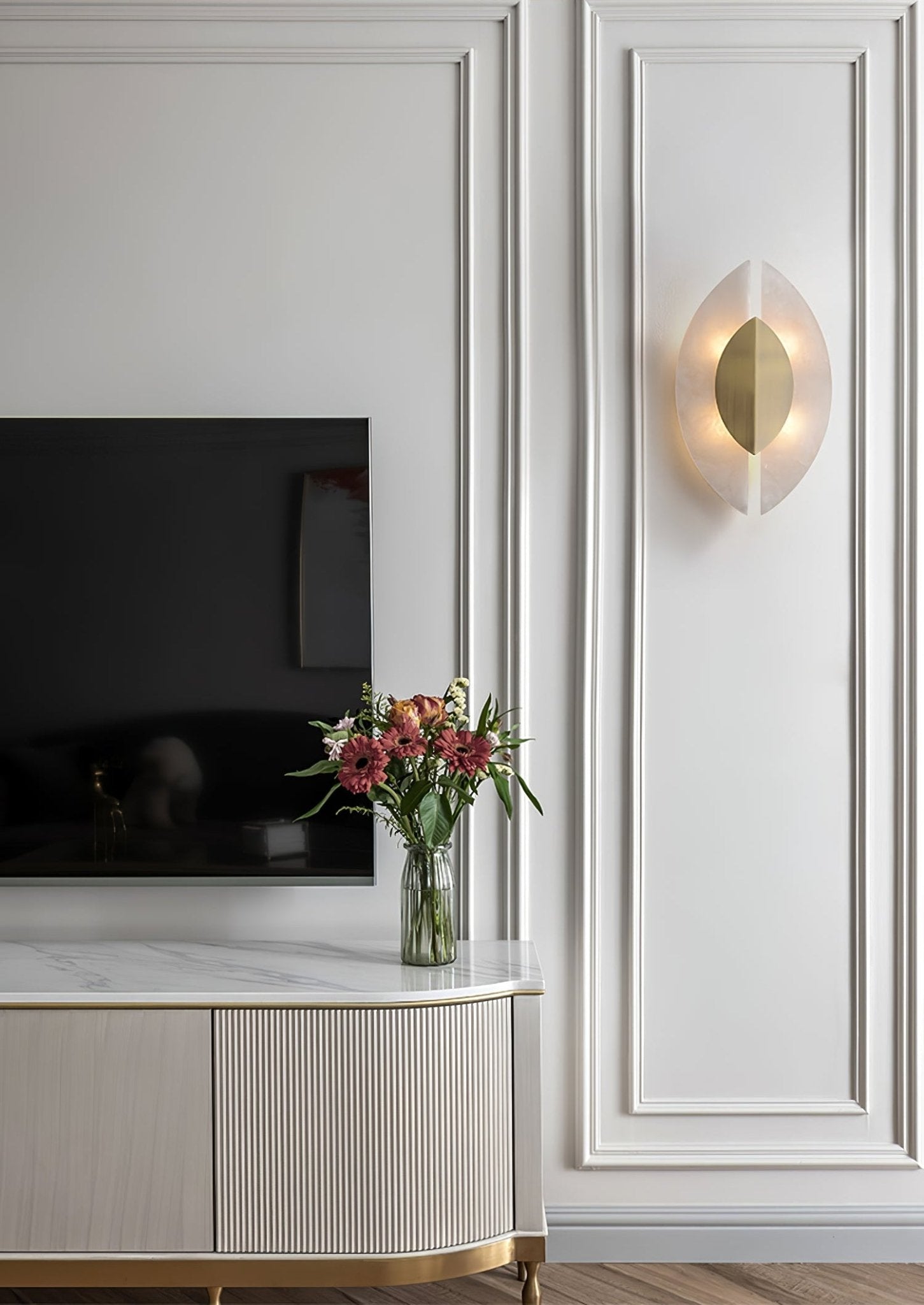 Orla Alabaster Wall Light - Neutralighting