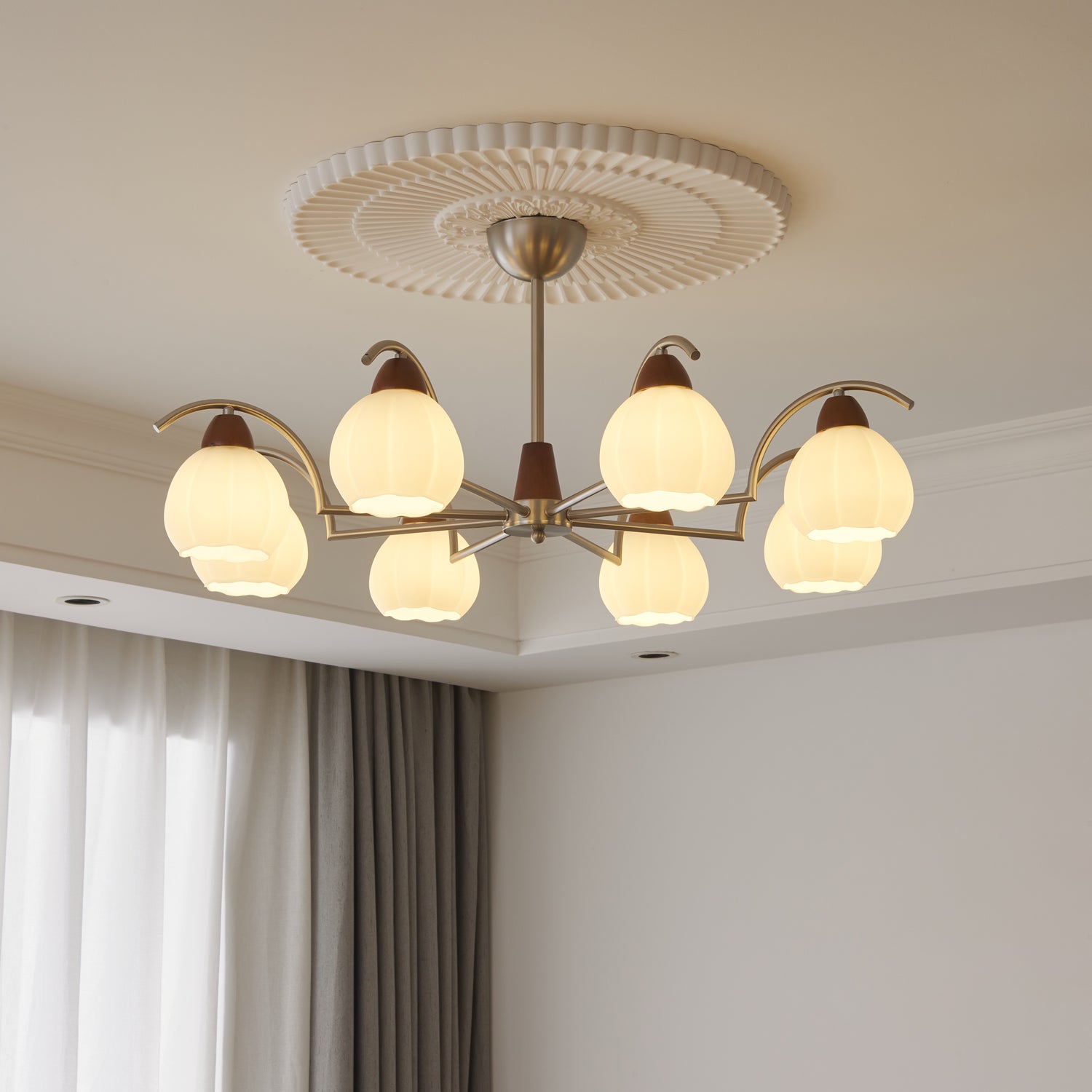 Ilaeiel Traditionelle Eleganz Blüte Holz Glas Kronleuchter-Letslighting