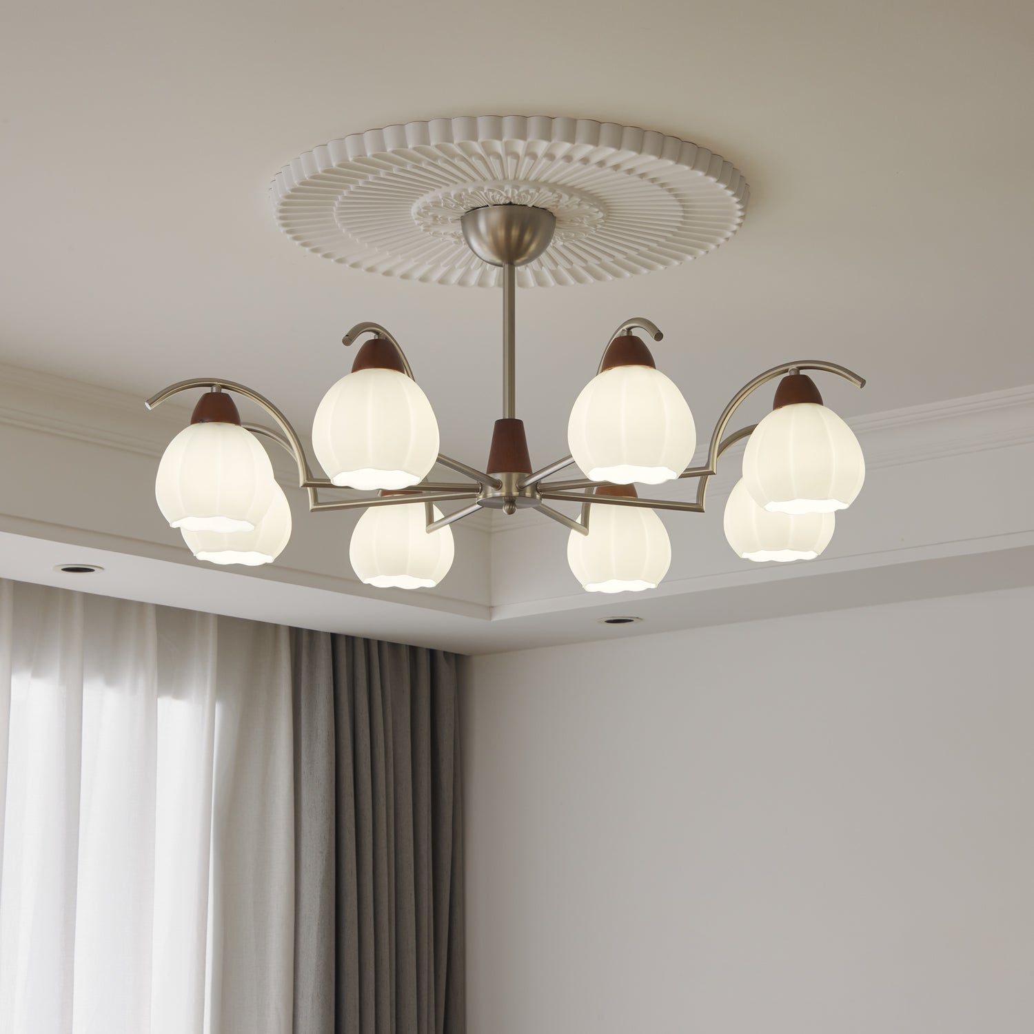 Ilaeiel Traditionelle Eleganz Blüte Holz Glas Kronleuchter-Letslighting