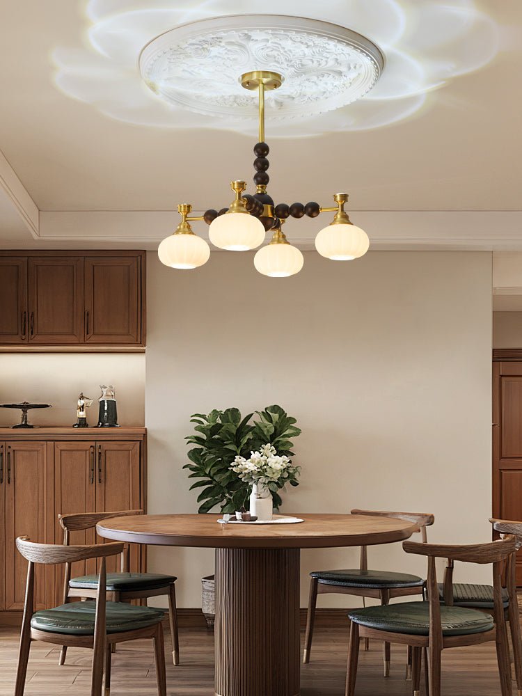 Avdorira Eleganter Vintage-Kronleuchter aus Messing und Holz-Letslighting