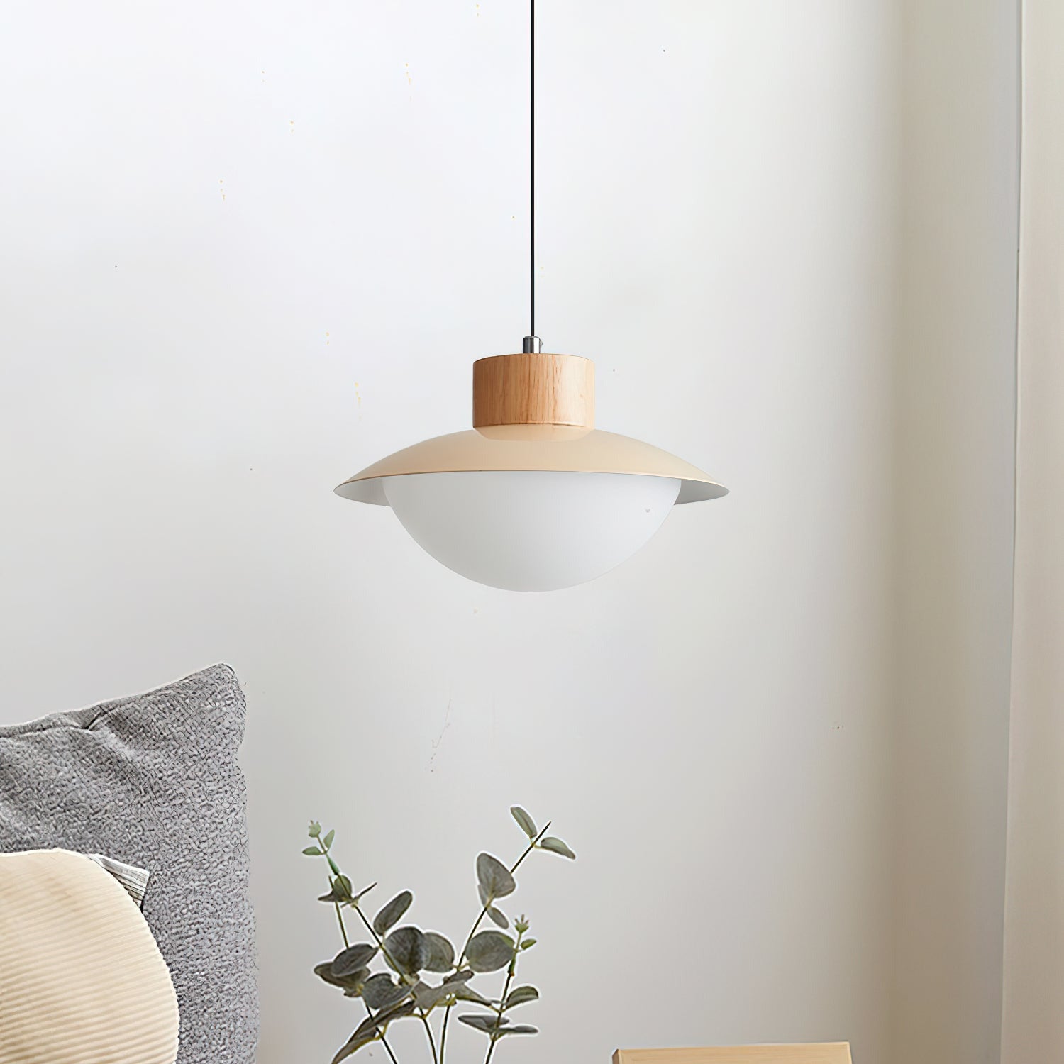 Milk Pendelleuchte Holz Esstisch