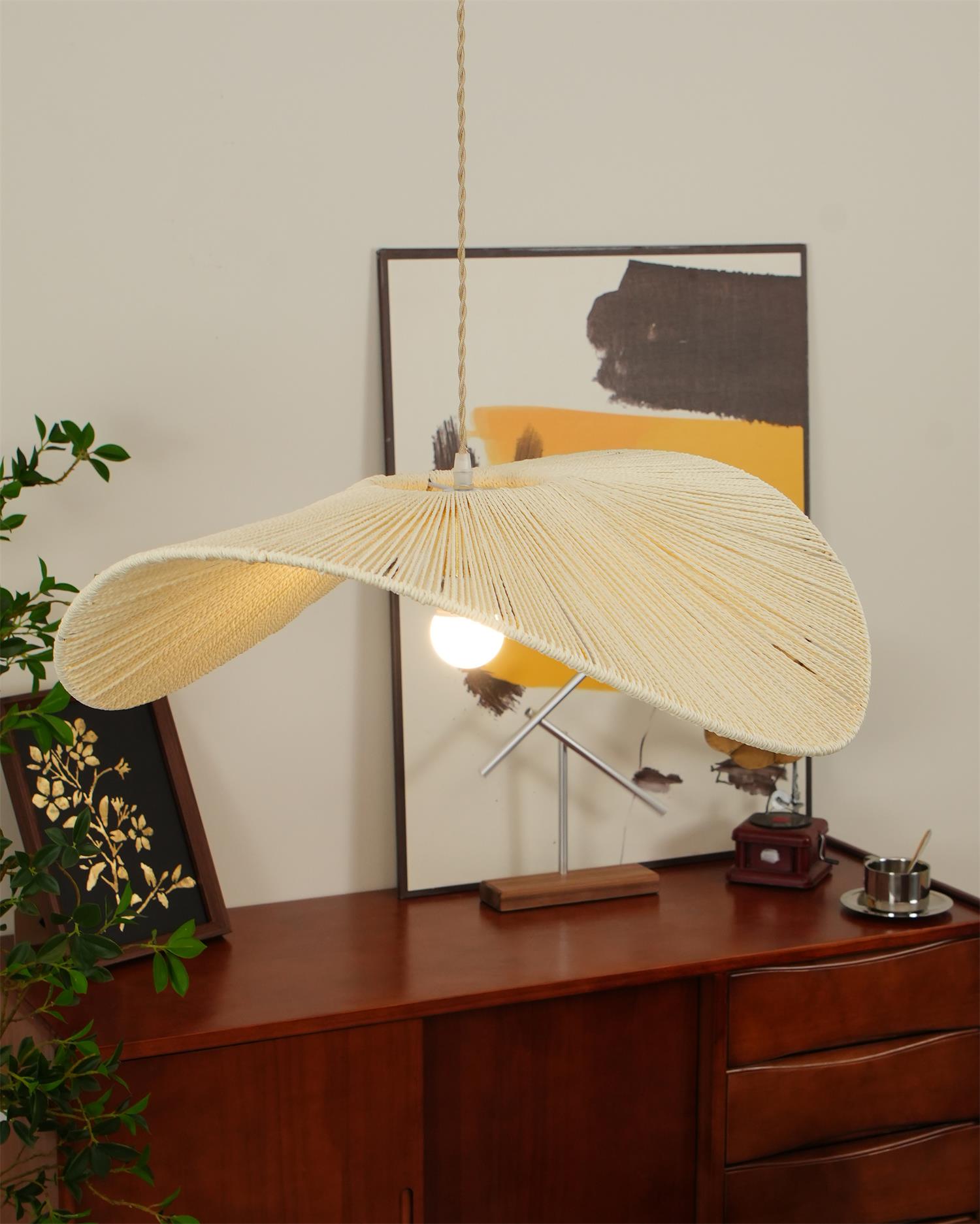 Solara Handgewebte Pendelleuchte aus Natürlichem Rattan-Letslighting