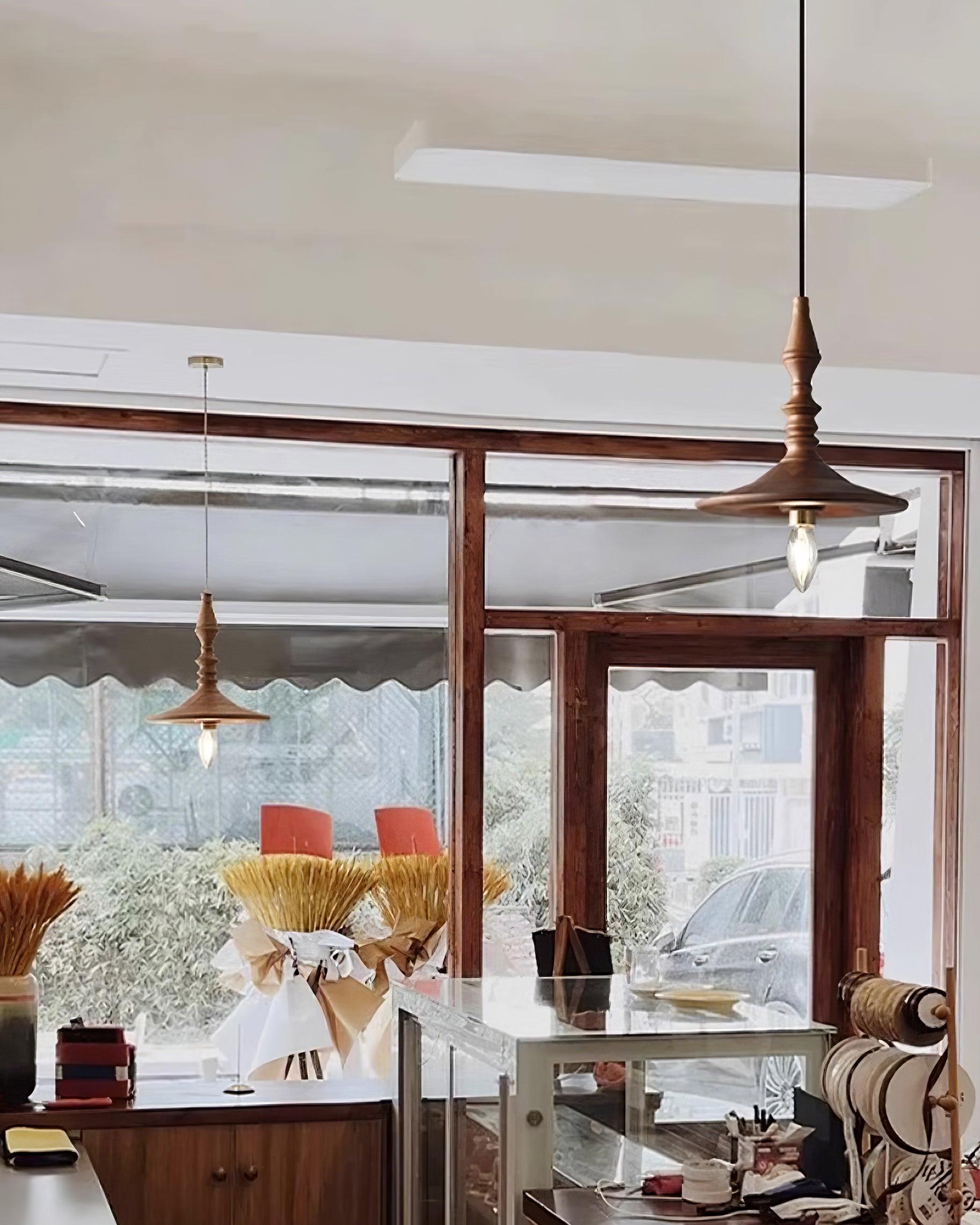 Pendelleuchte Holz Nussbaum Schirm Modern Gemütlich-Letslighting