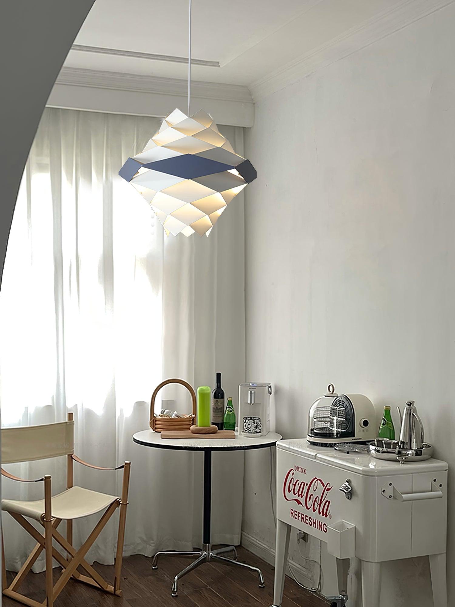 Riley Moderne Pendelleuchte aus Metall-Letslighting