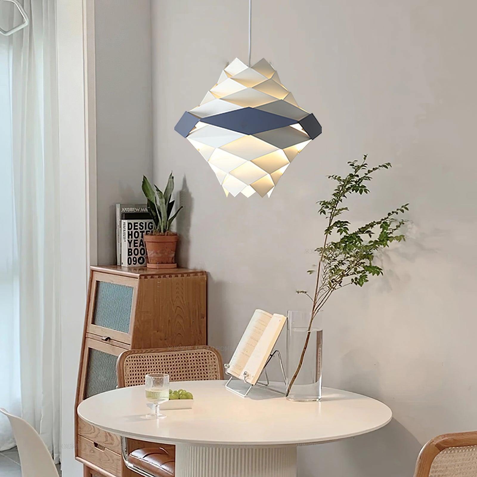 Riley Moderne Pendelleuchte aus Metall-Letslighting