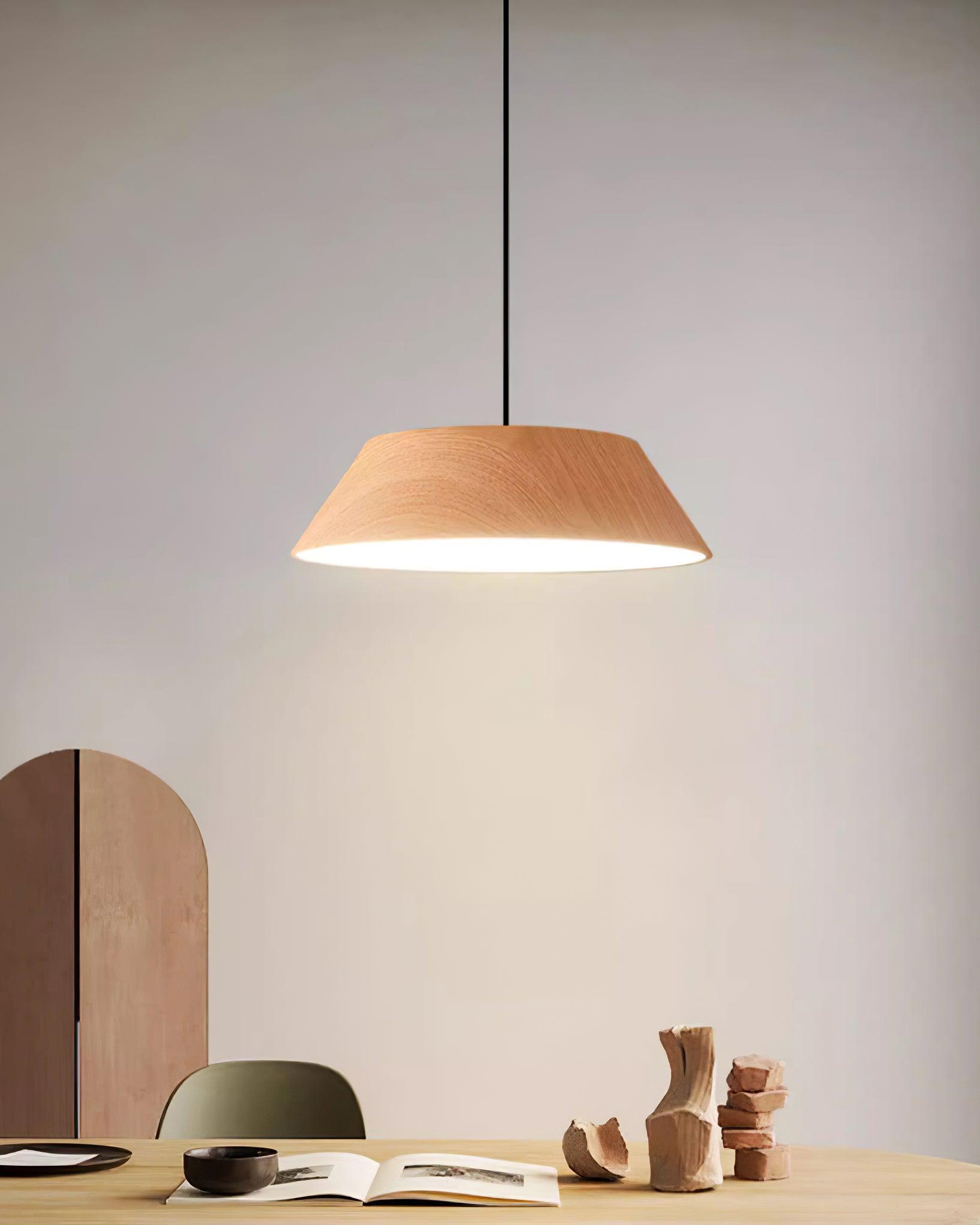 Novain Pendelleuchte mit Holzmaserung-Letslighting